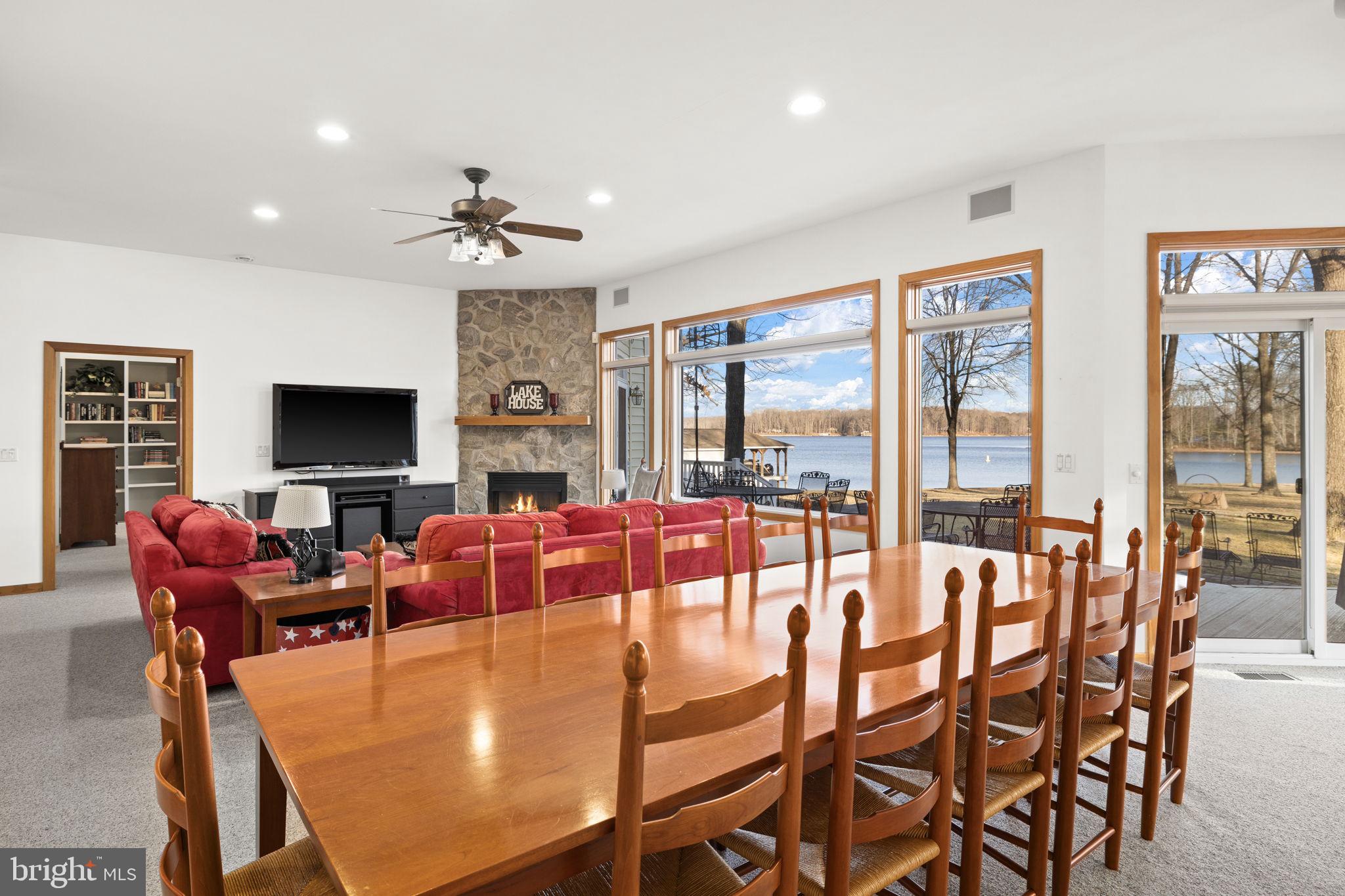 TALL PINES - Residential