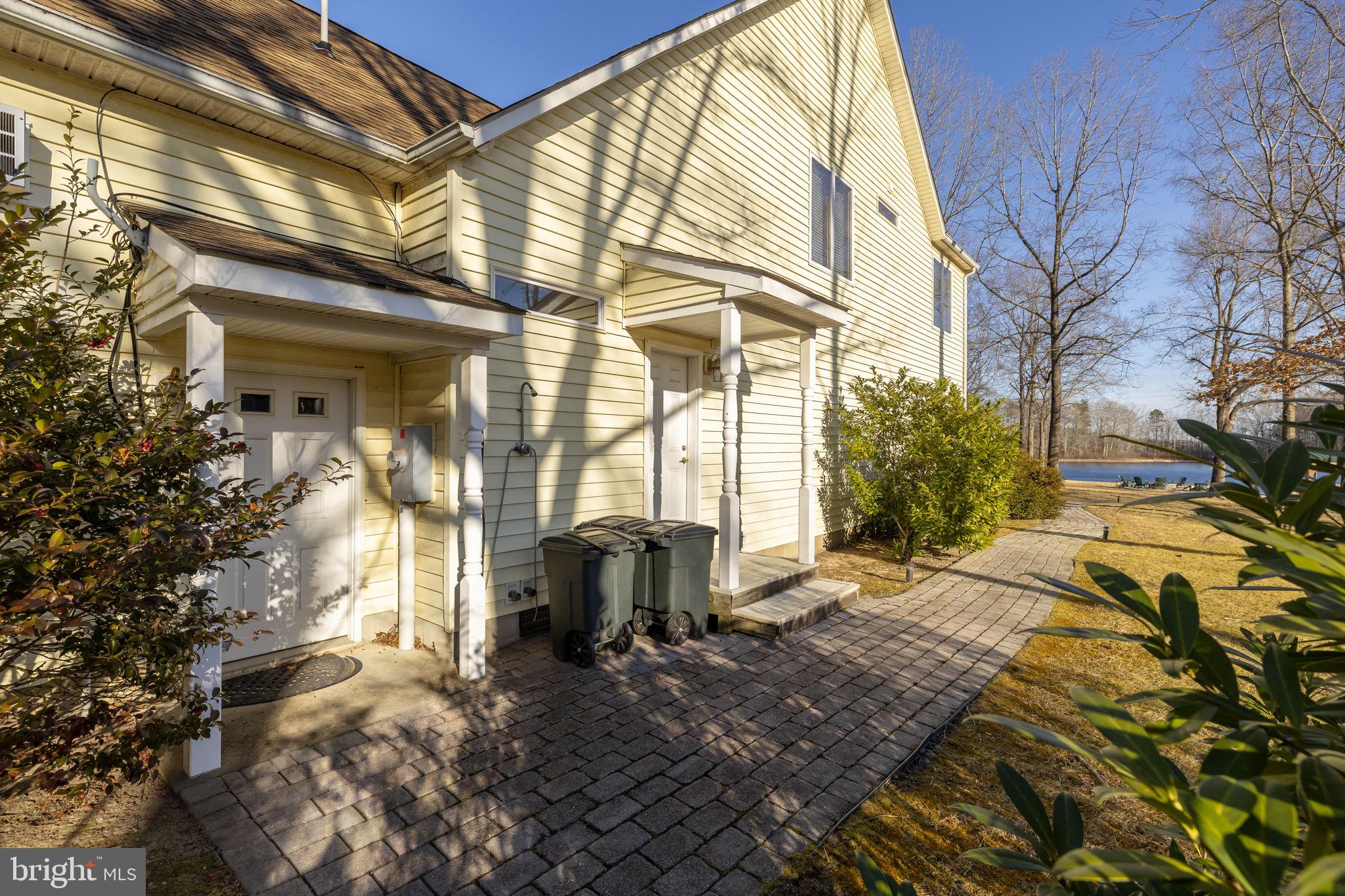 TALL PINES - Residential