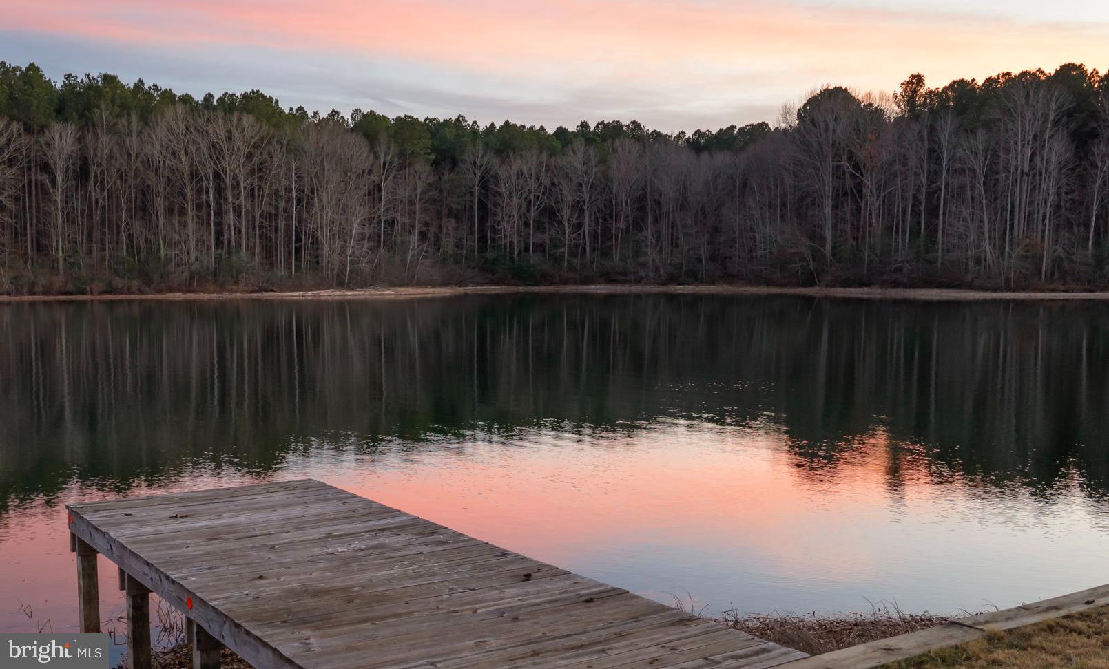 TALL PINES - Residential