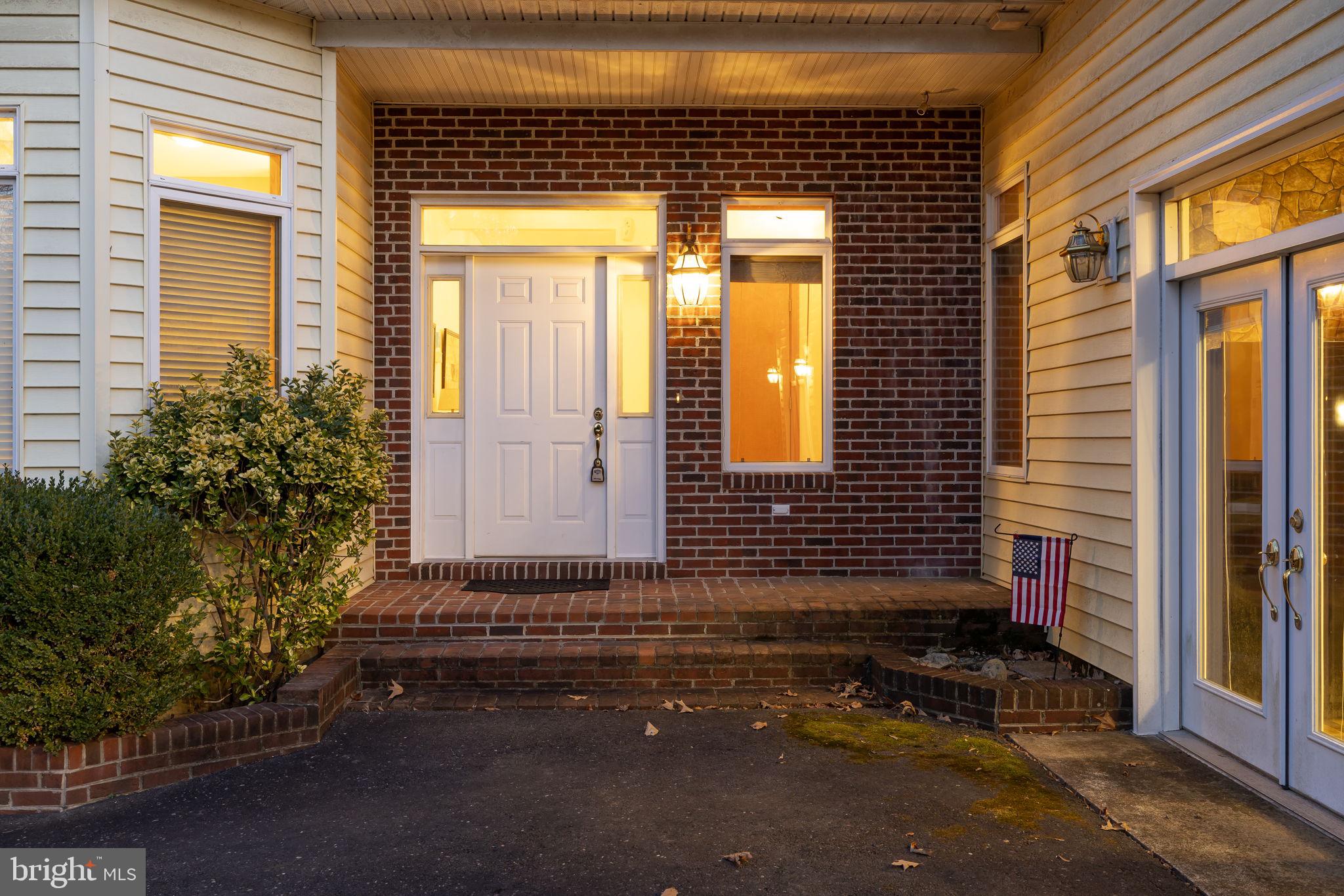 TALL PINES - Residential