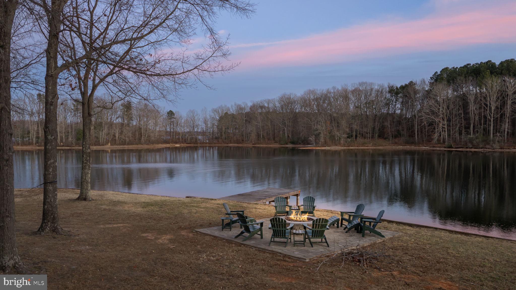 TALL PINES - Residential