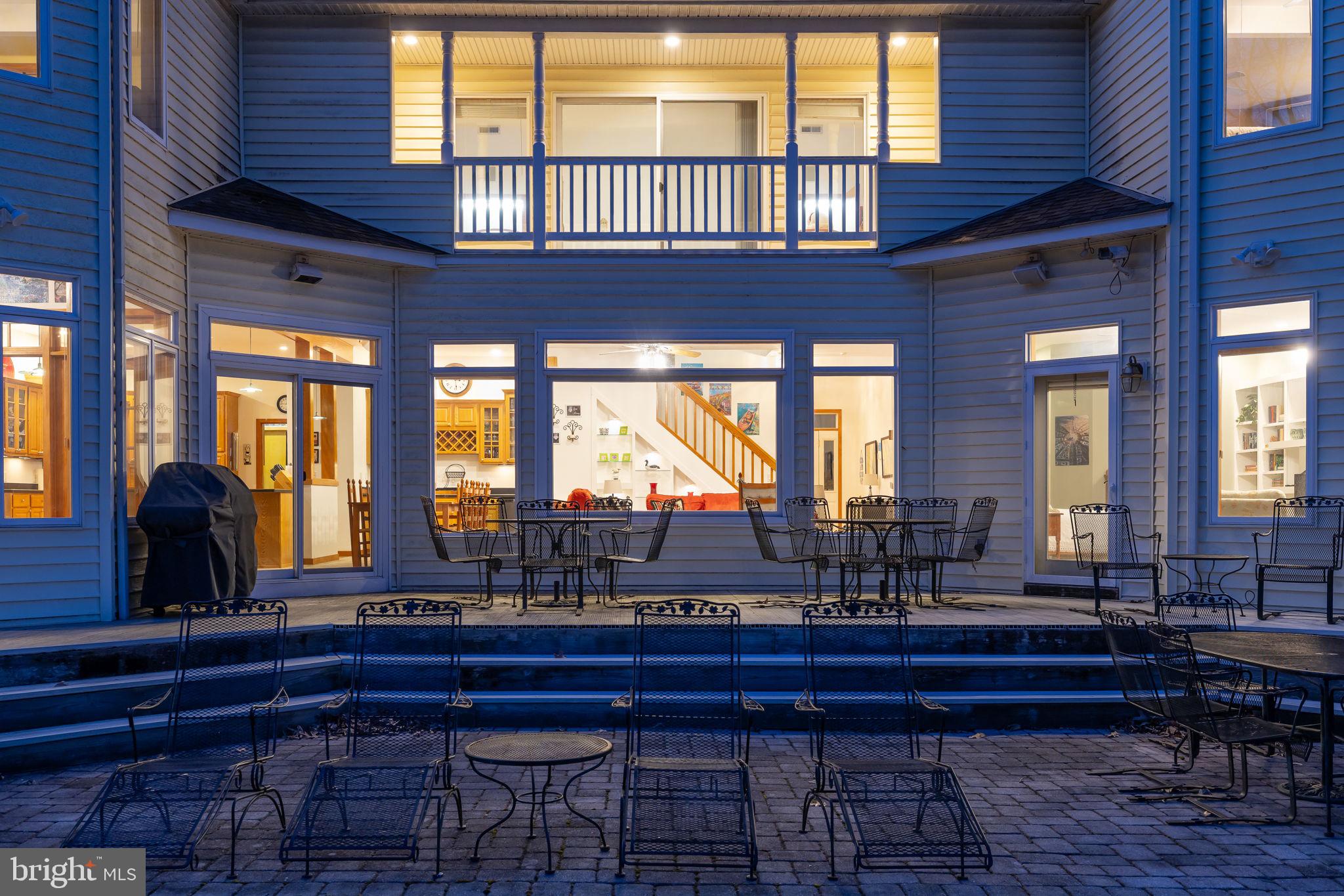 TALL PINES - Residential