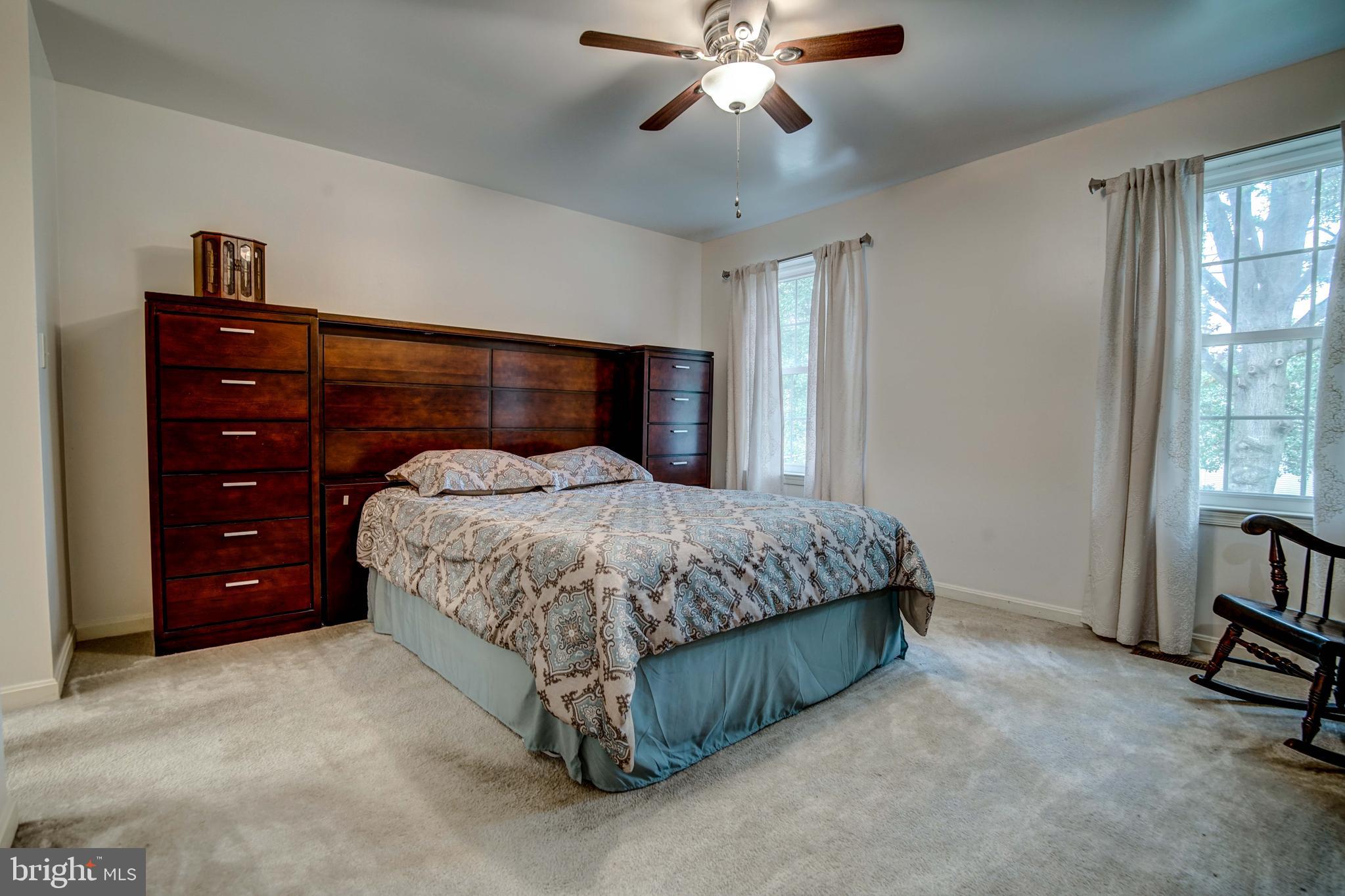 HAMPSHIRE - Residential