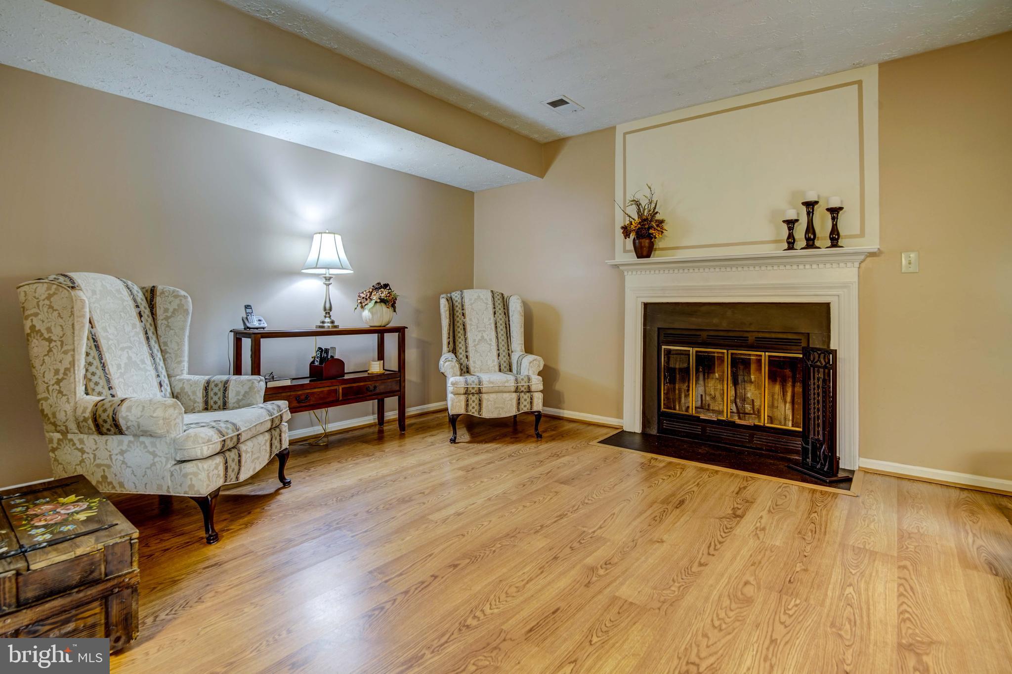 HAMPSHIRE - Residential