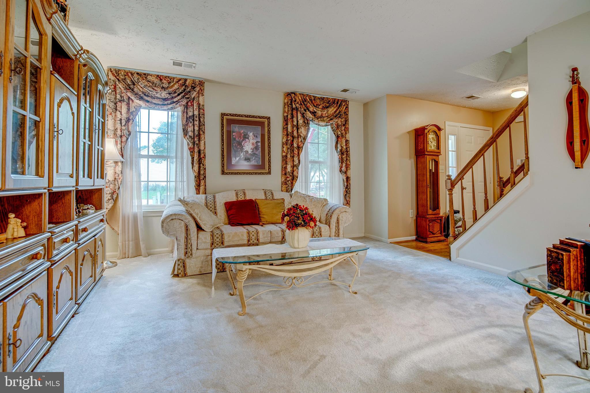 HAMPSHIRE - Residential