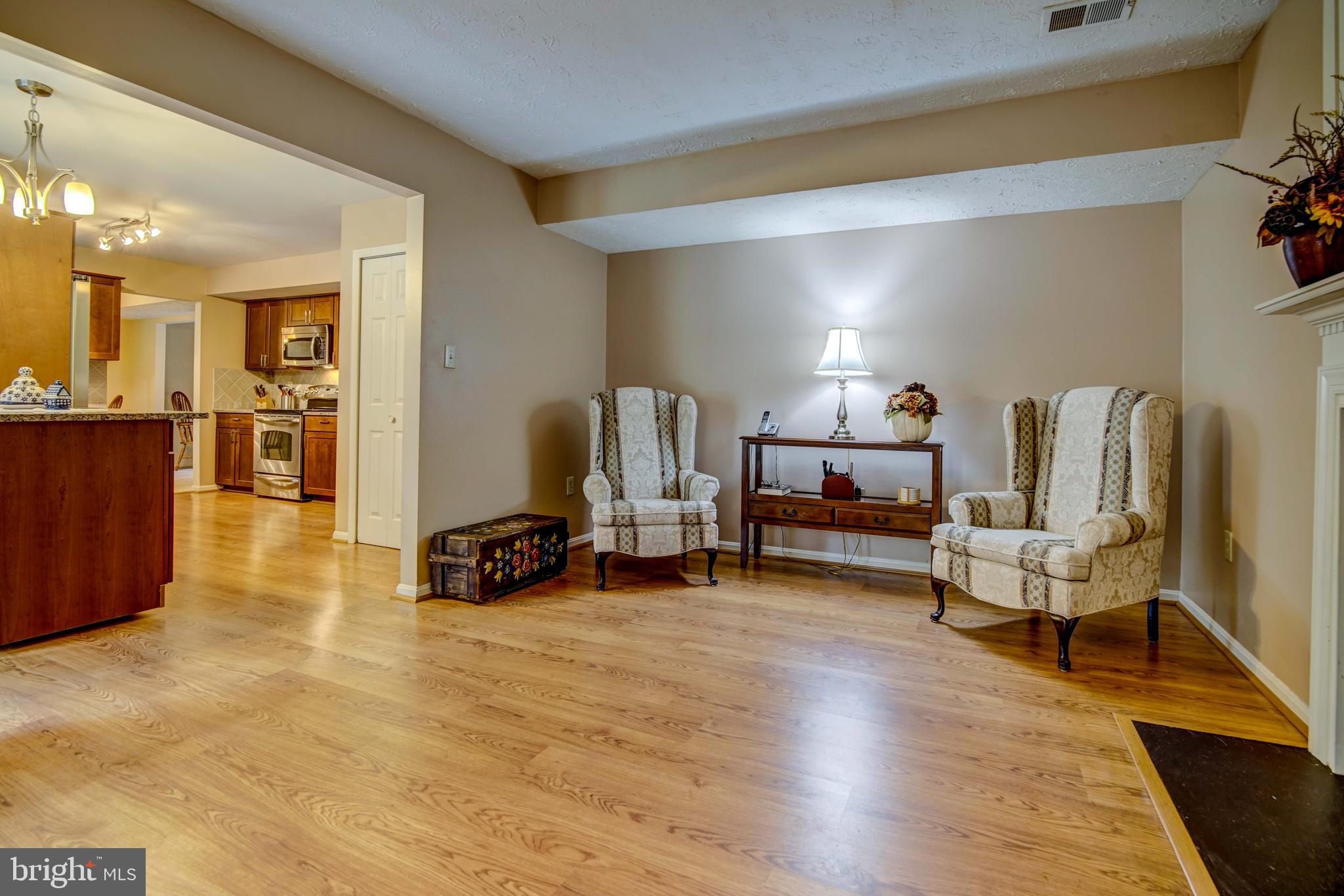 HAMPSHIRE - Residential