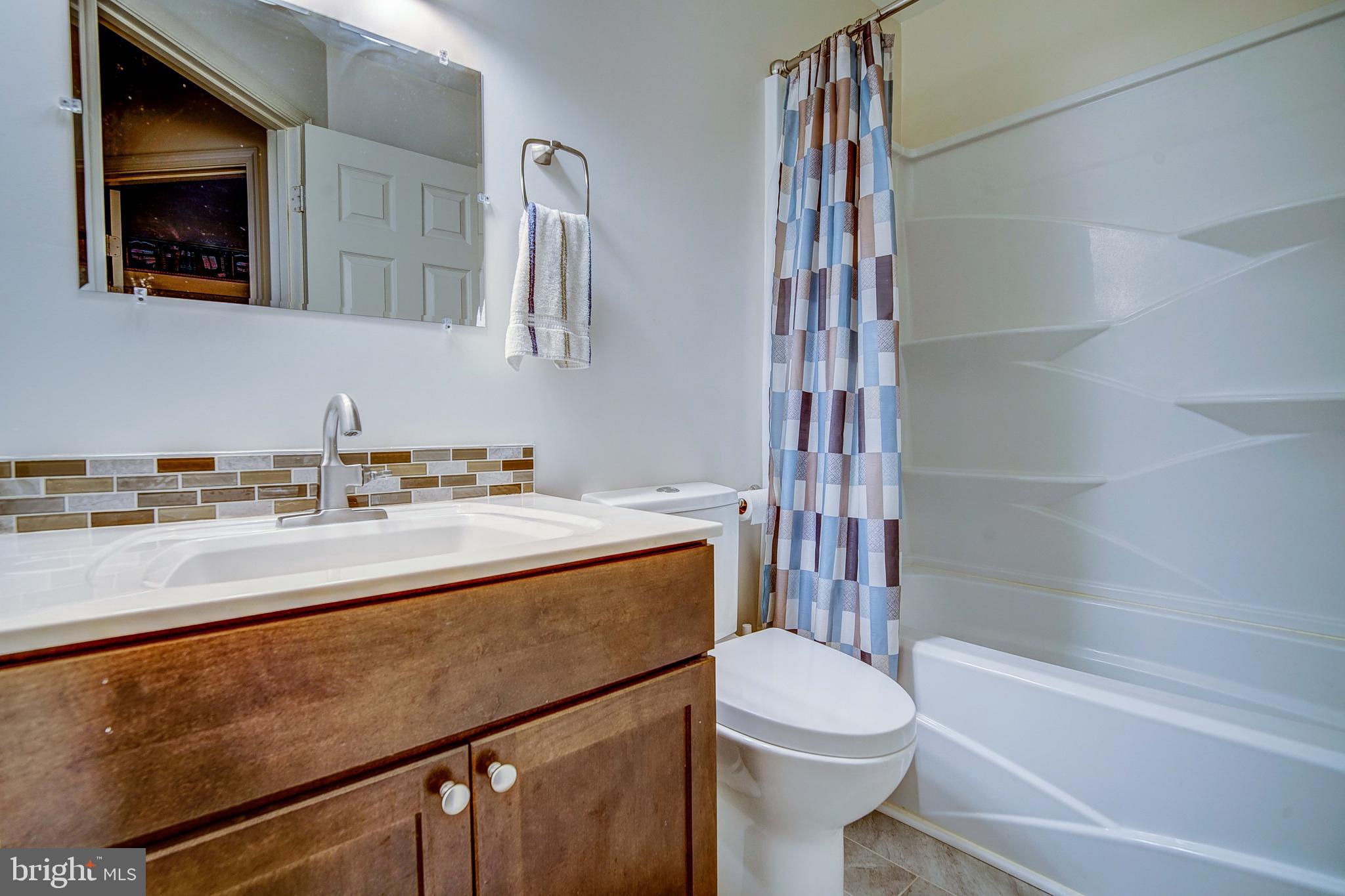 HAMPSHIRE - Residential