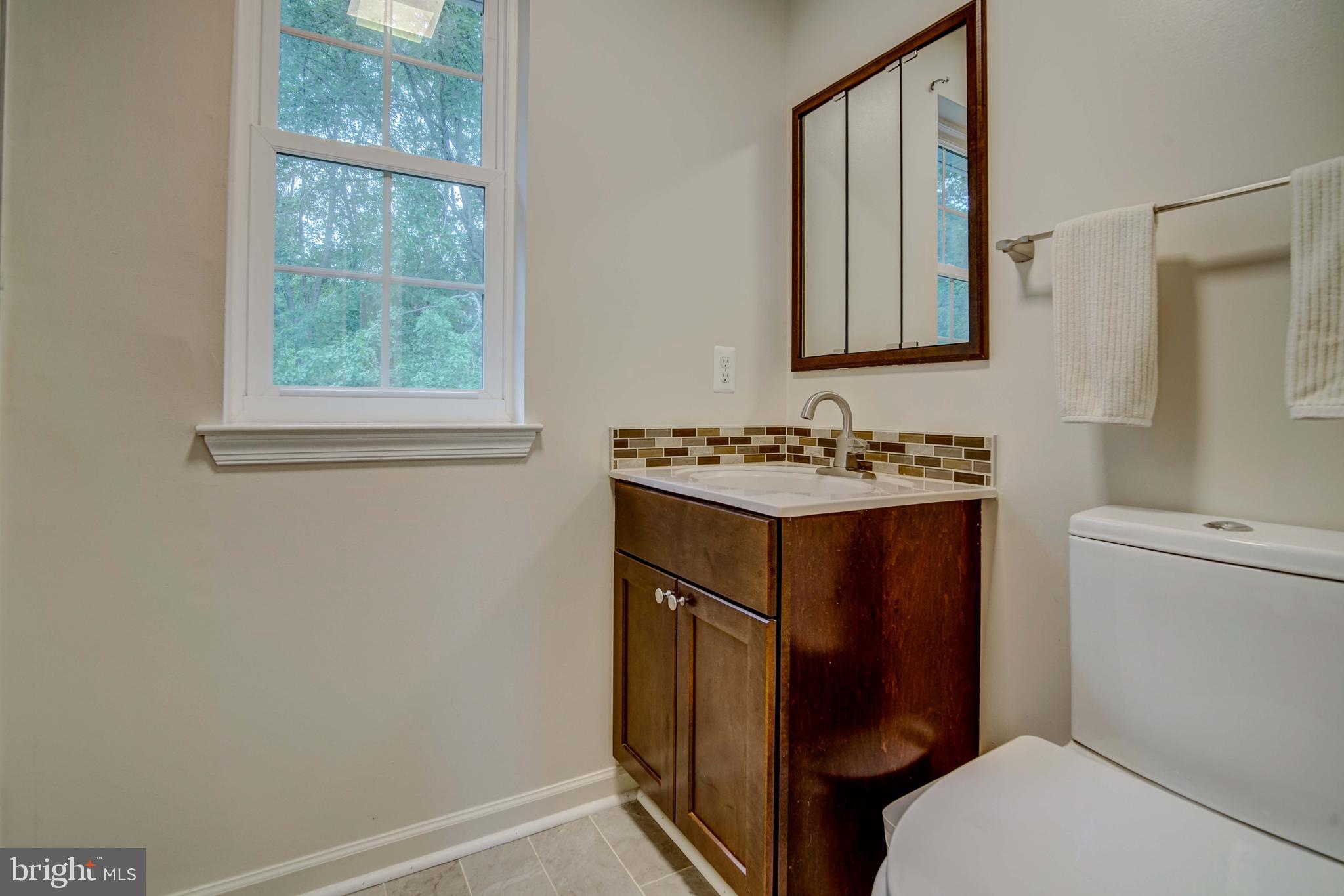 HAMPSHIRE - Residential