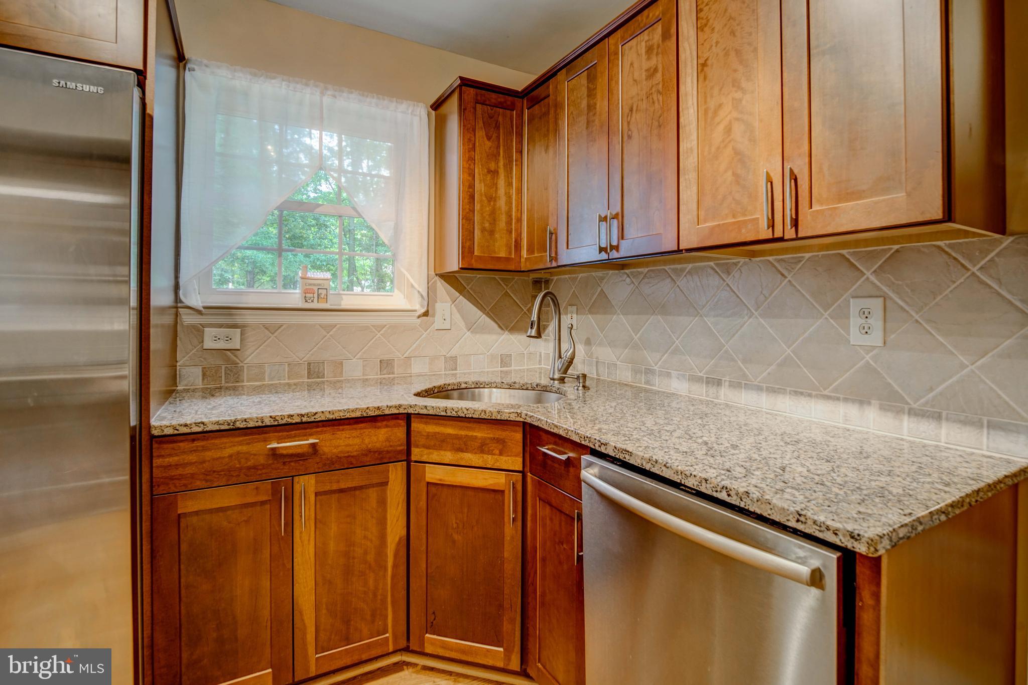 HAMPSHIRE - Residential