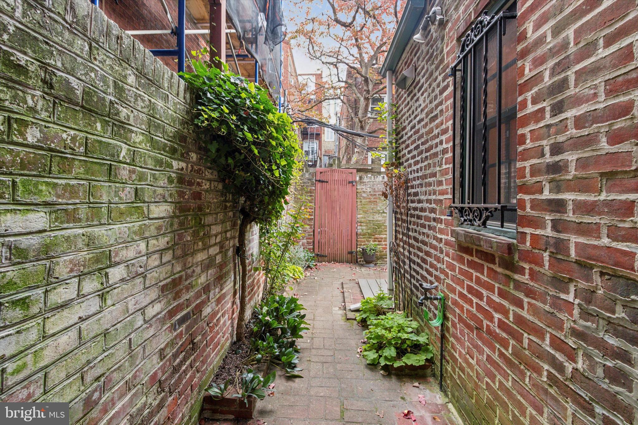 FITLER SQUARE - Residential