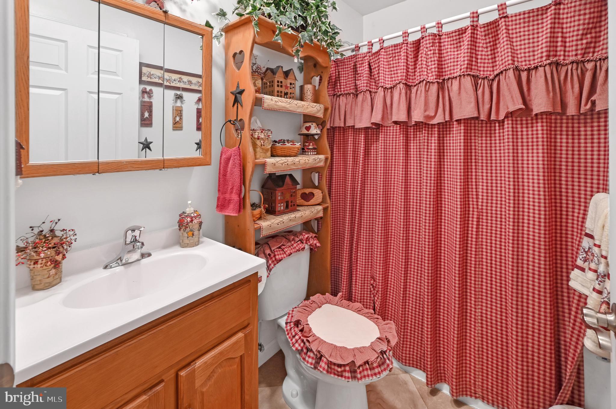 MANCHESTER MANOR - Residential