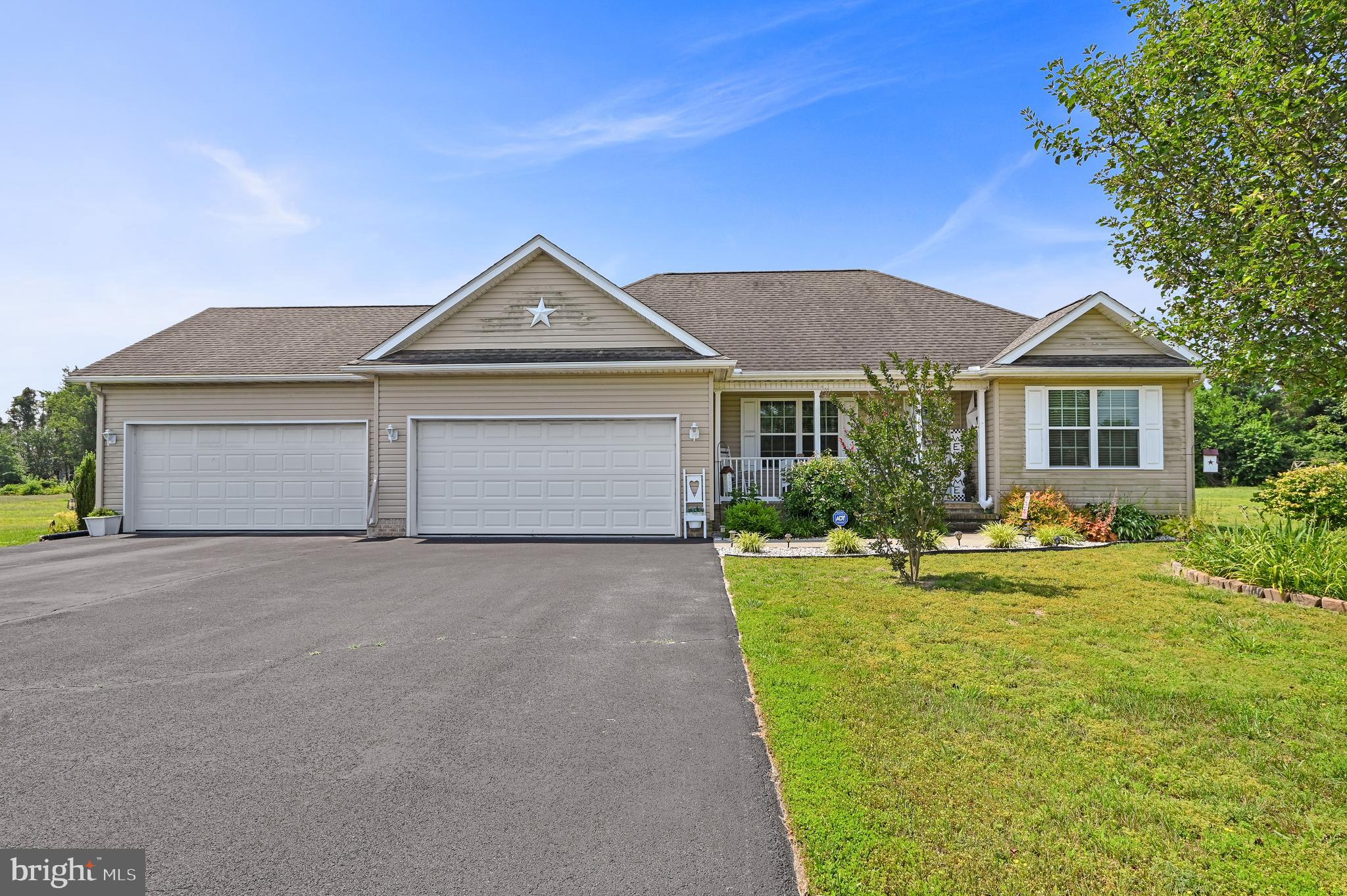 11684 KENSINGTON WAY