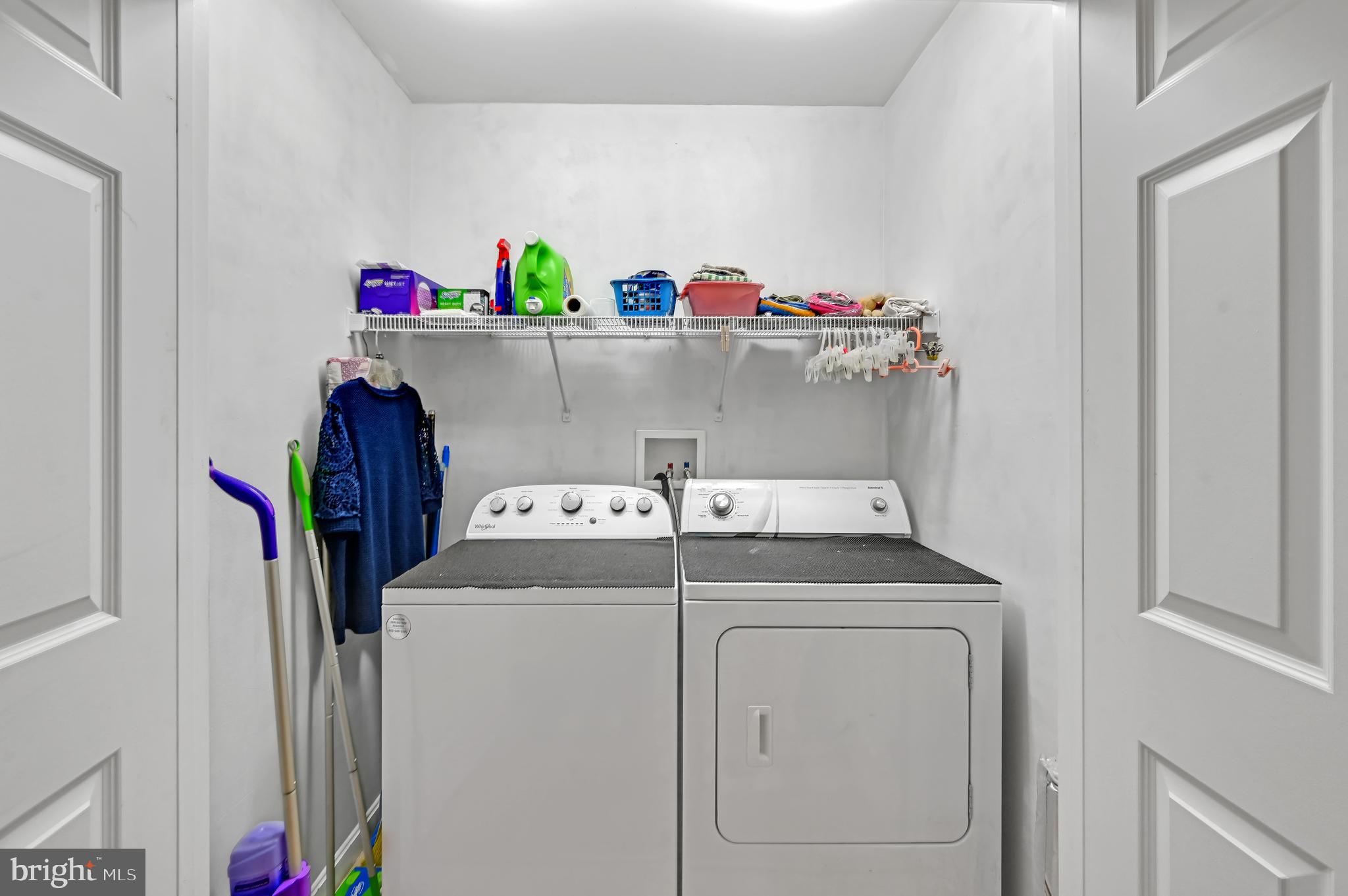 MANCHESTER MANOR - Residential