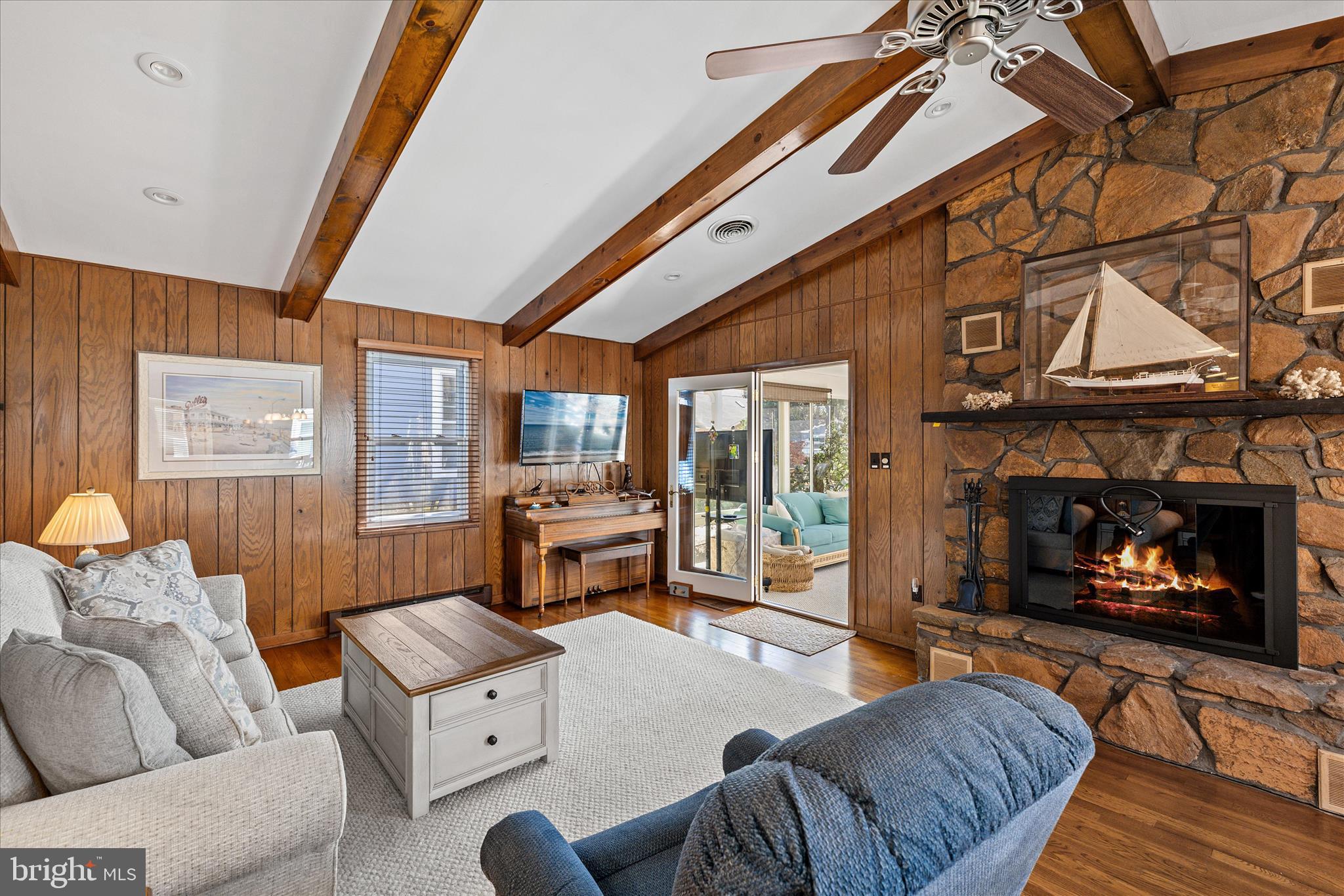 209 COUNTRY CLUB DRIVE