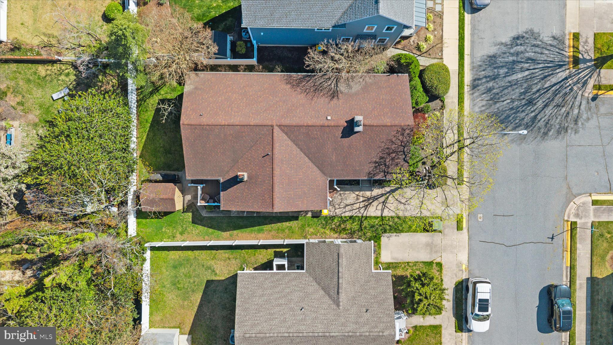 COUNTRY CLUB ESTATES - Residential
