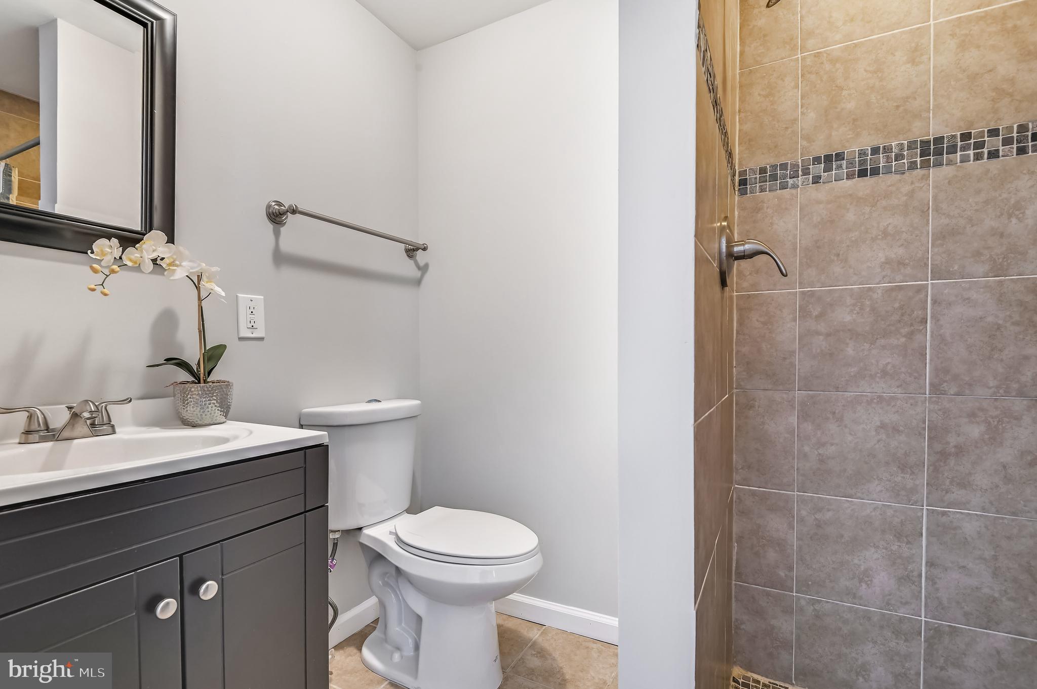 HAMPDEN HISTORIC DISTRICT - Residential