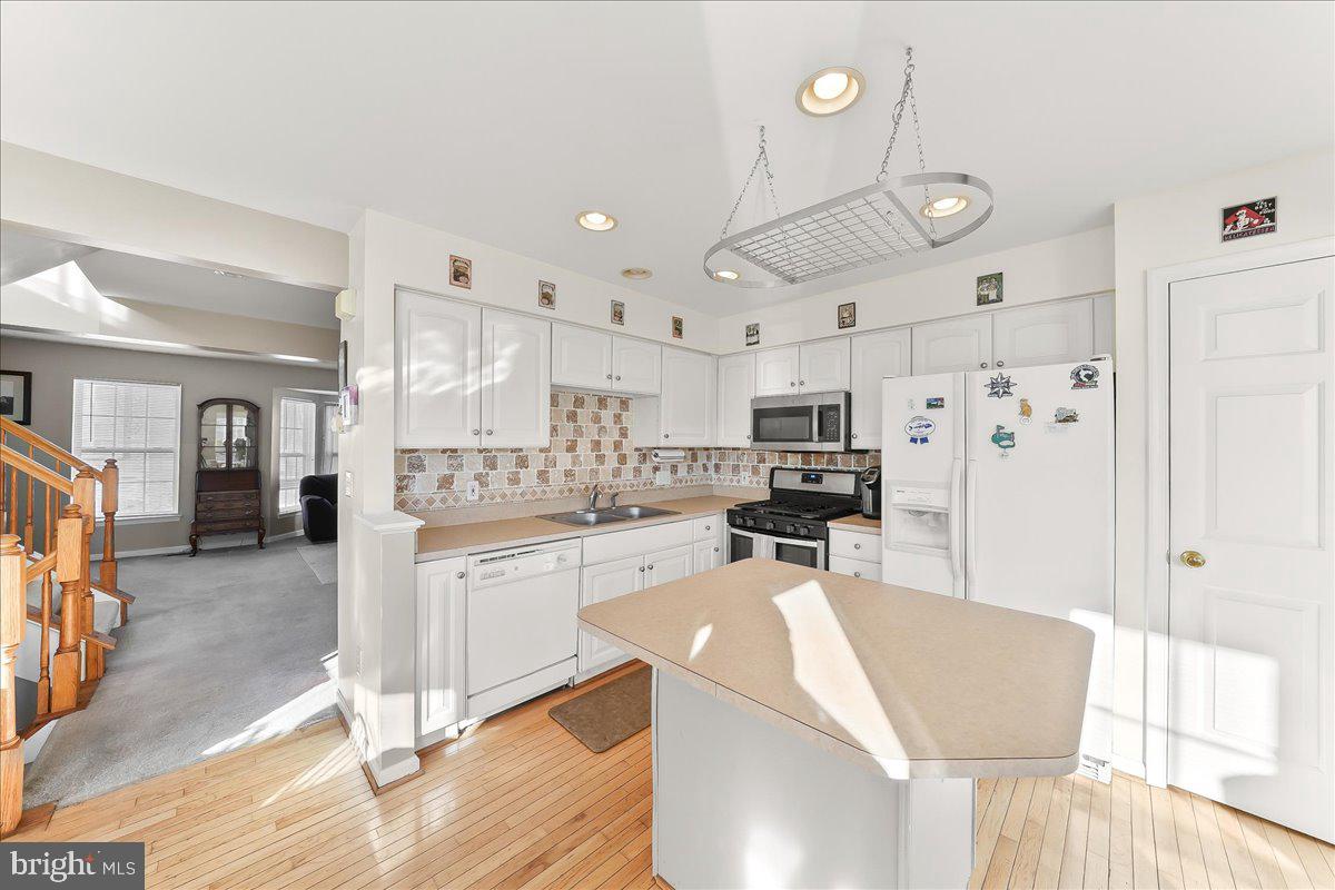 SADSBURY VILLAGE - Residential