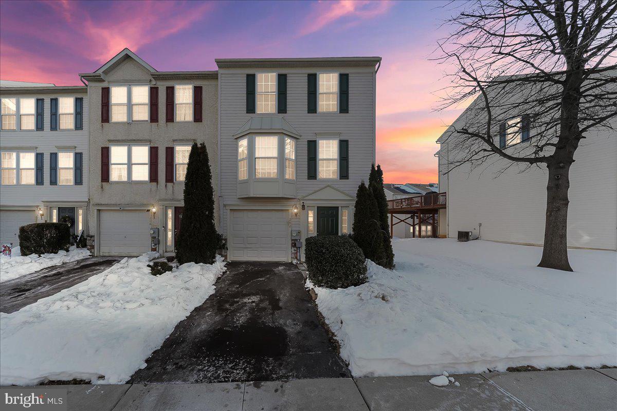 SADSBURY VILLAGE - Residential