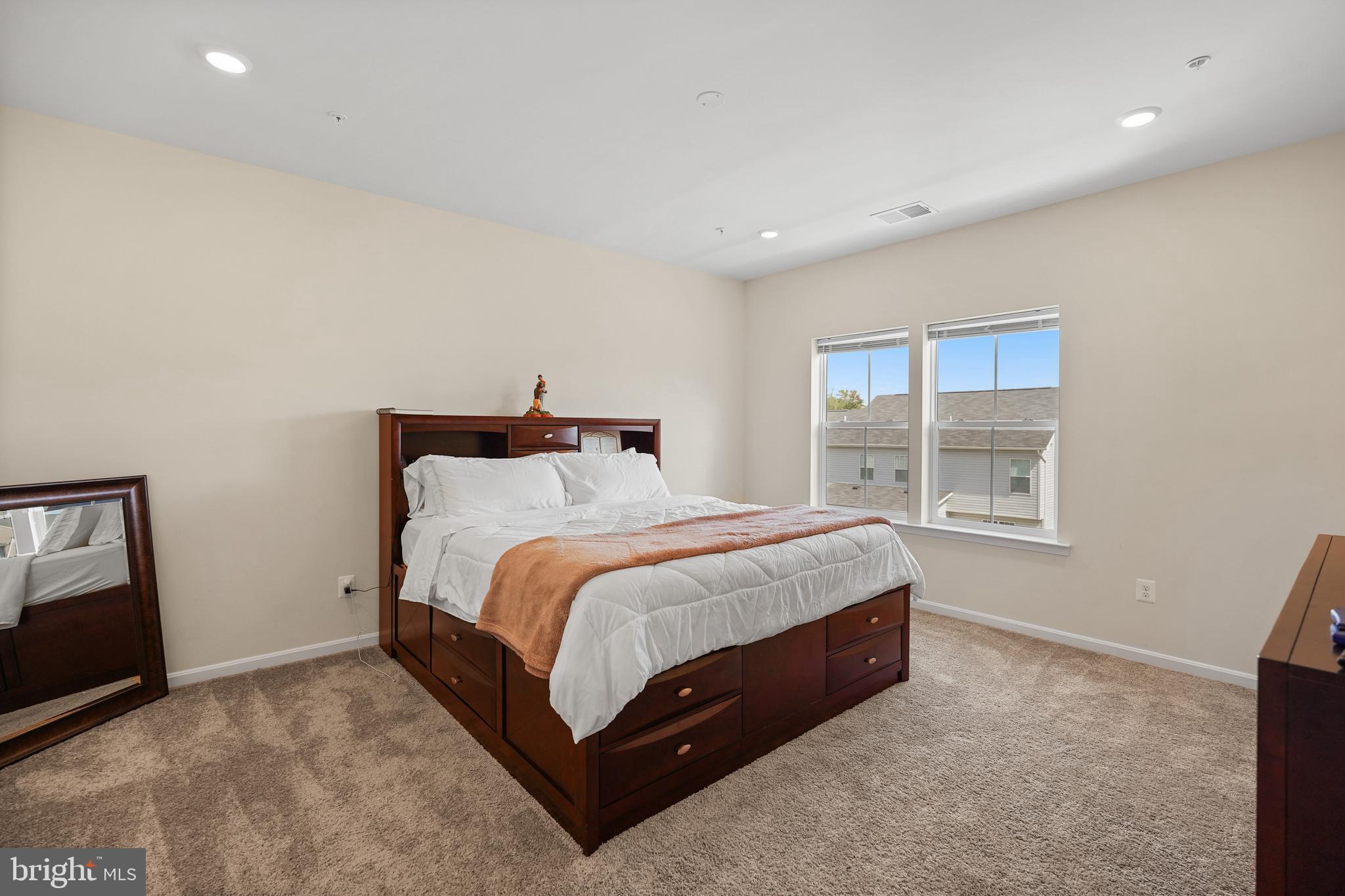 SIGNATURE CLUB - Residential