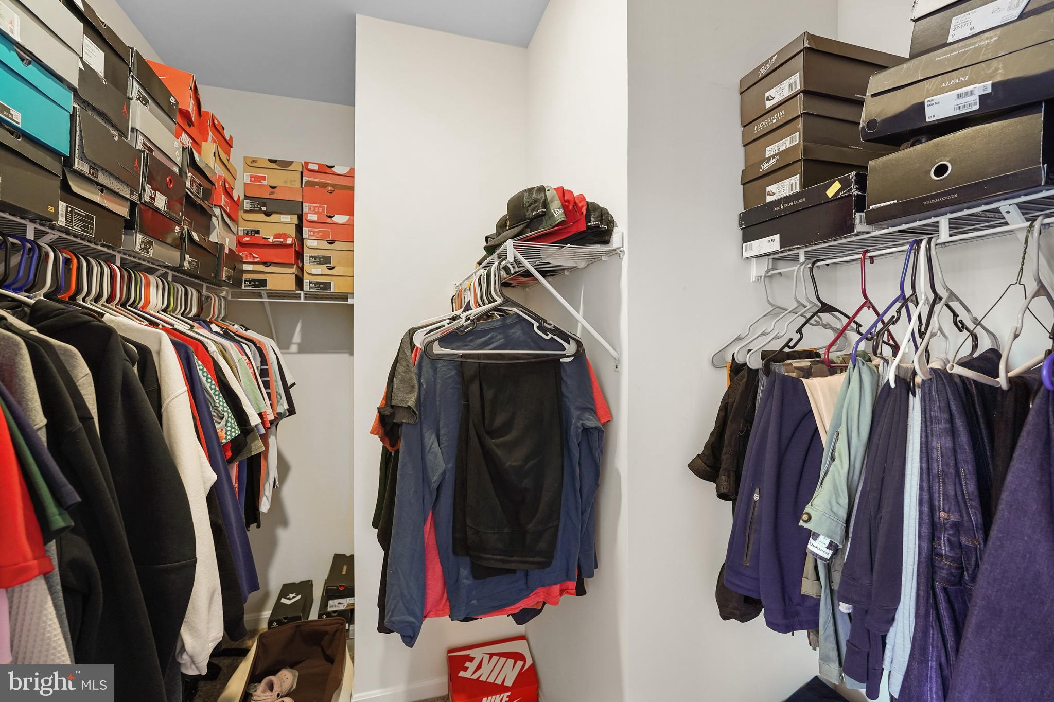 SIGNATURE CLUB - Residential