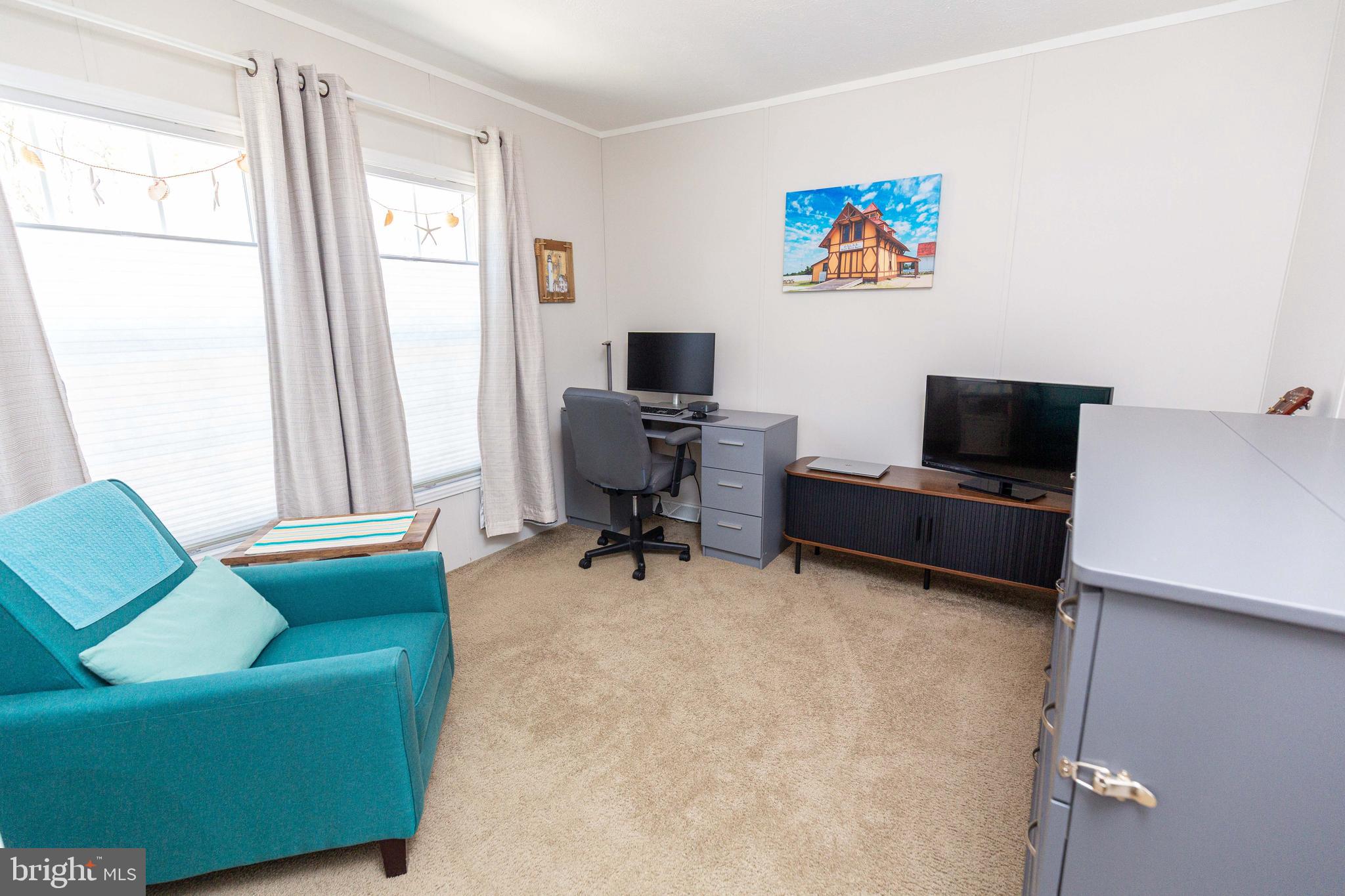 WHISPERING PINE MHP - Residential