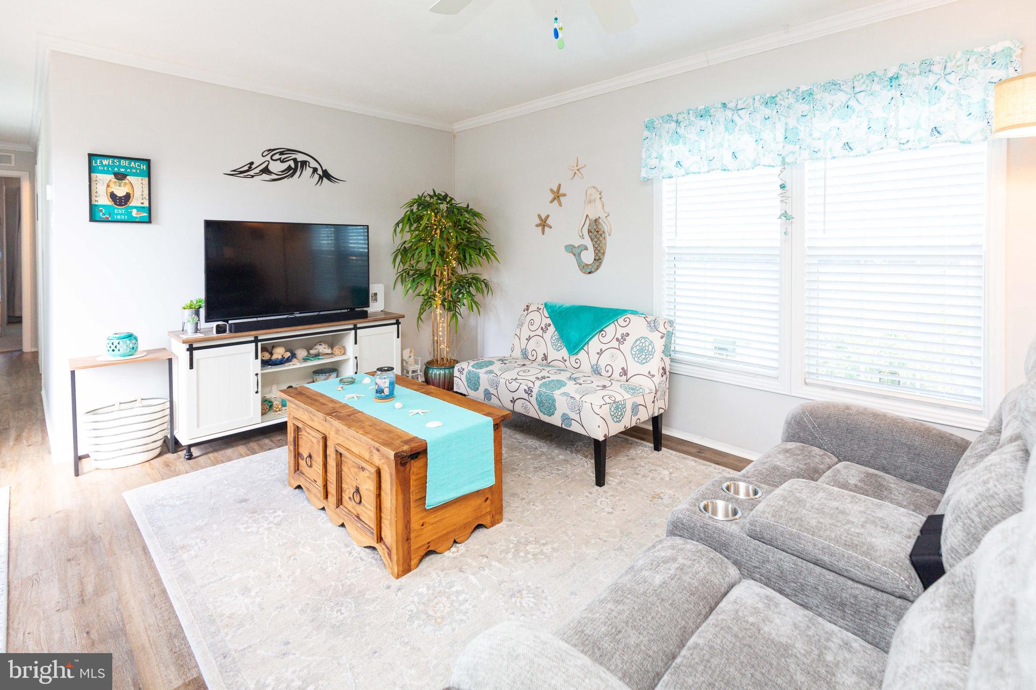 WHISPERING PINE MHP - Residential