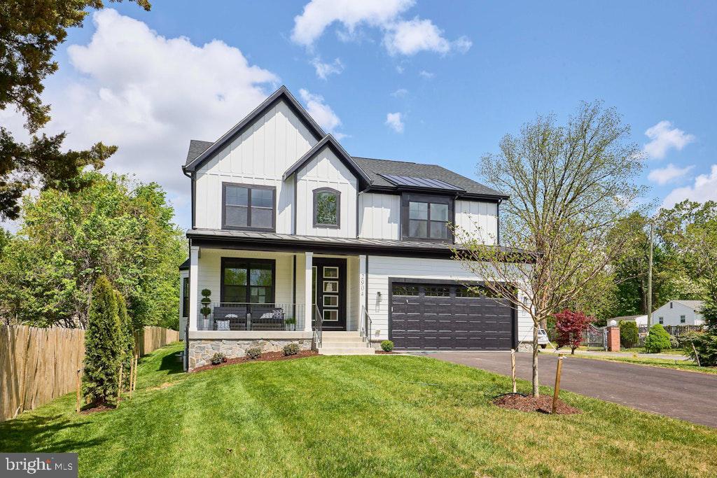 CHARLES W LEE SR ESTATES - Residential