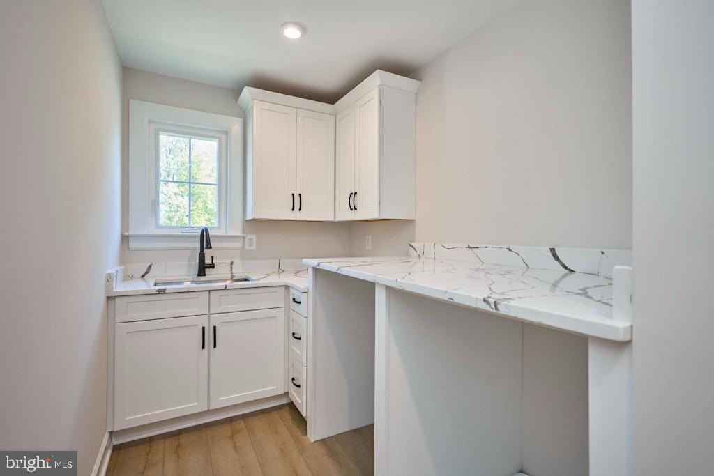 CHARLES W LEE SR ESTATES - Residential