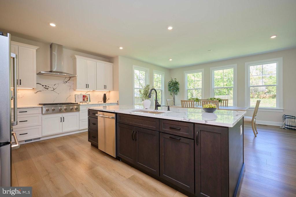 CHARLES W LEE SR ESTATES - Residential