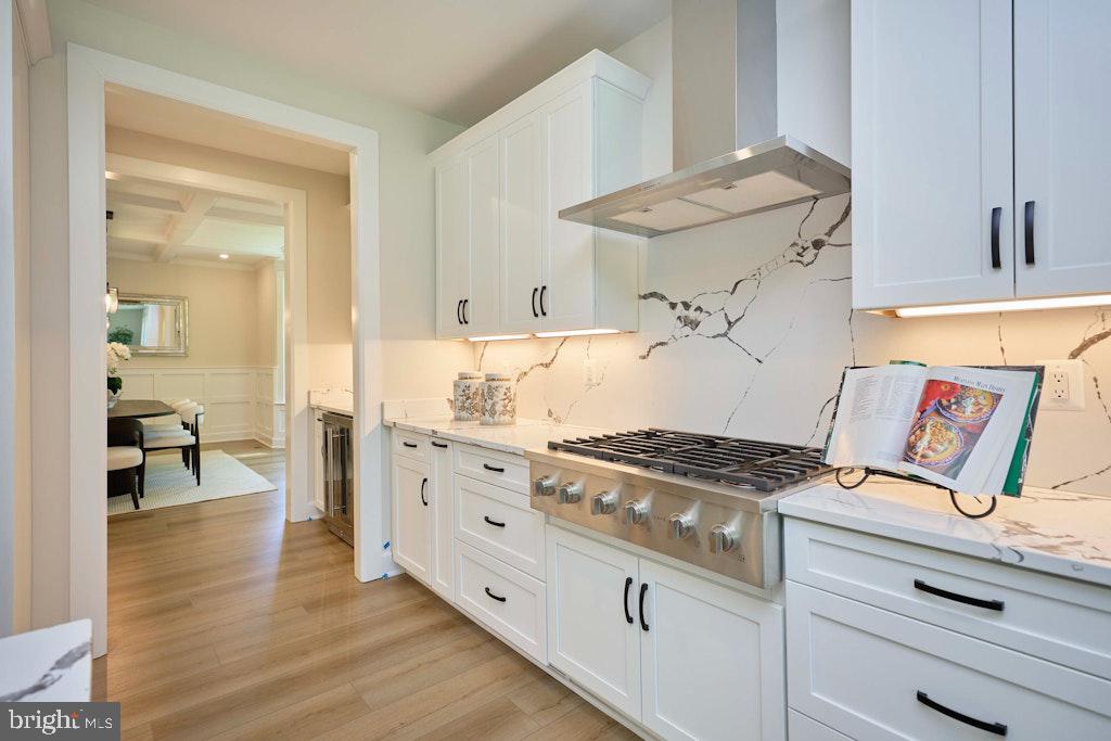 CHARLES W LEE SR ESTATES - Residential