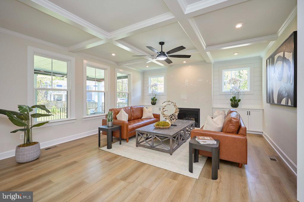 CHARLES W LEE SR ESTATES - Residential