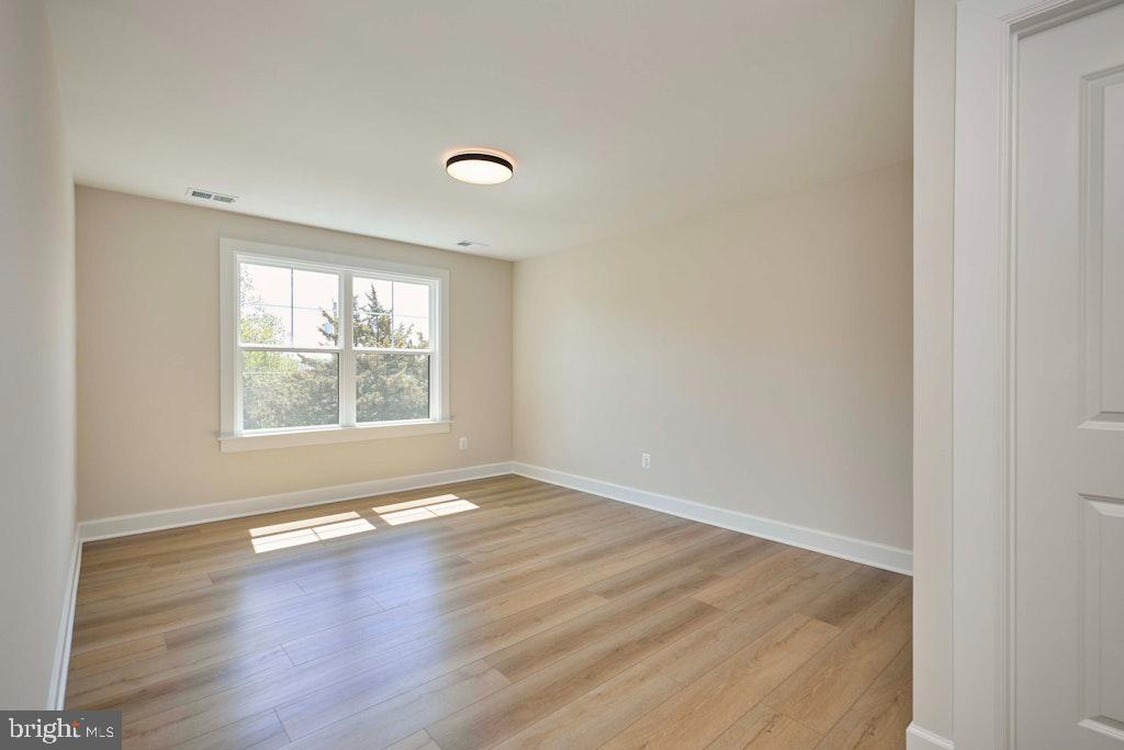 CHARLES W LEE SR ESTATES - Residential