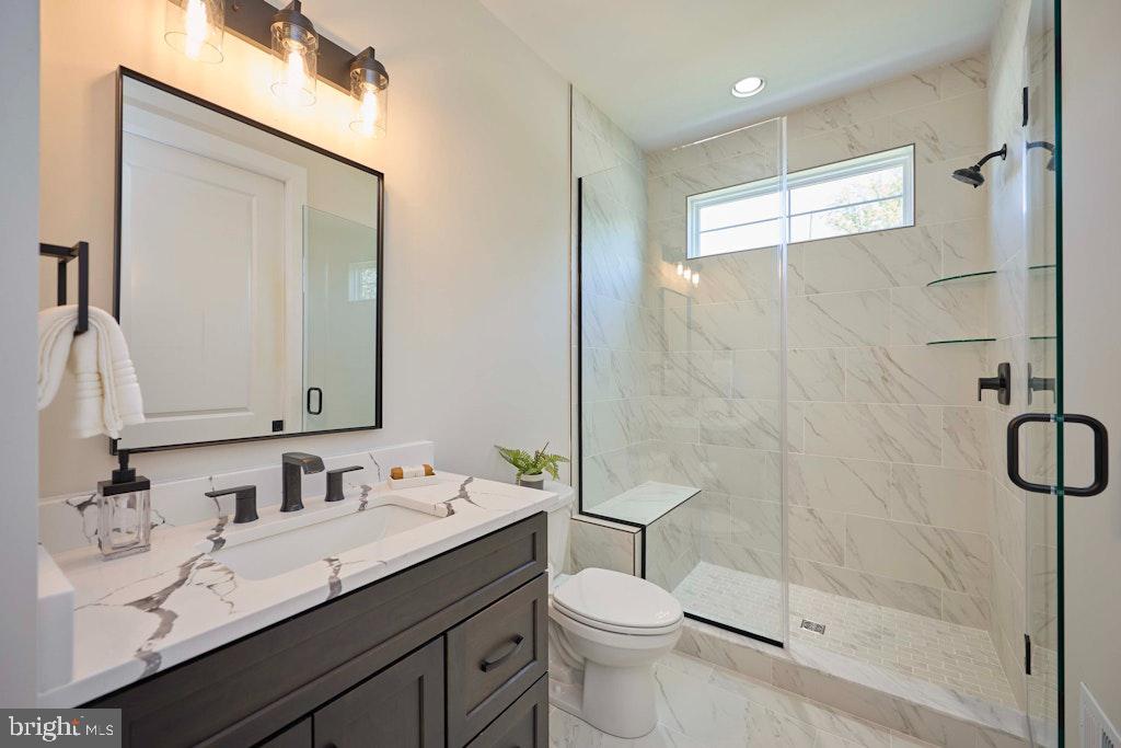 CHARLES W LEE SR ESTATES - Residential