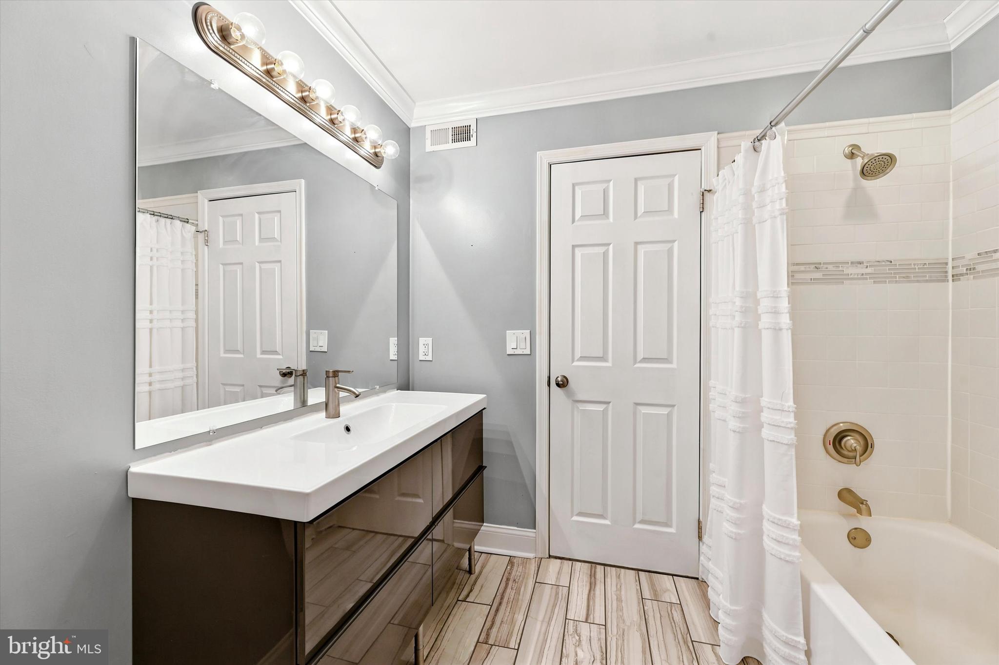 WORINGTON COMMONS - Residential