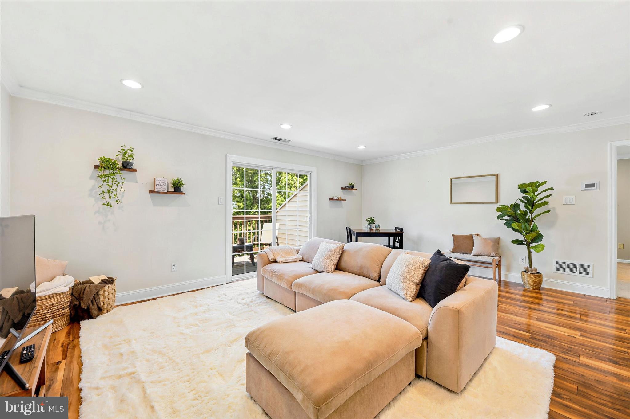 WORINGTON COMMONS - Residential
