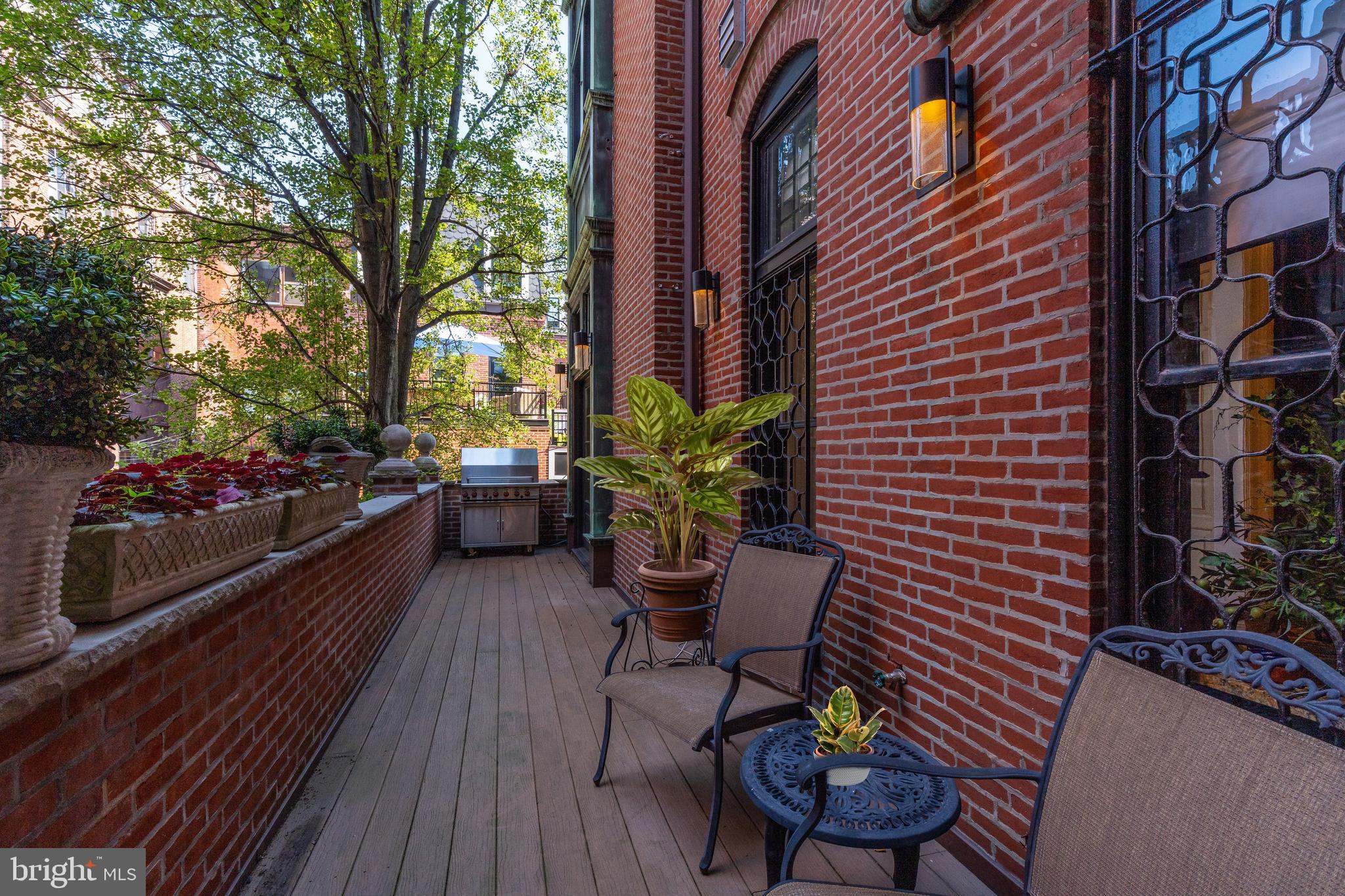 RITTENHOUSE SQUARE - Residential