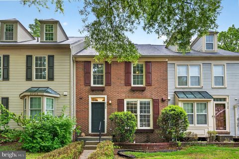 3736 ANGELTON COURT BURTONSVILLE MD 20866