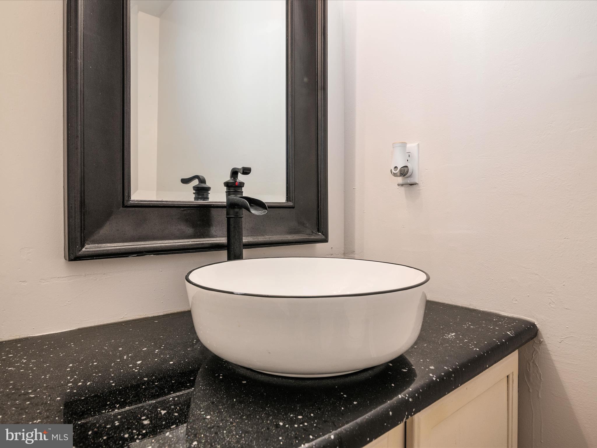 KENT ISLAND ESTATES - Residential