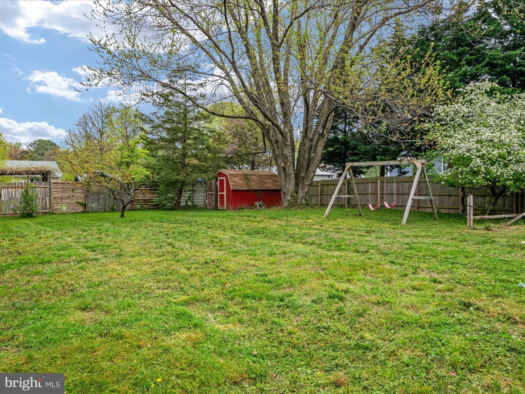 KENT ISLAND ESTATES - Residential