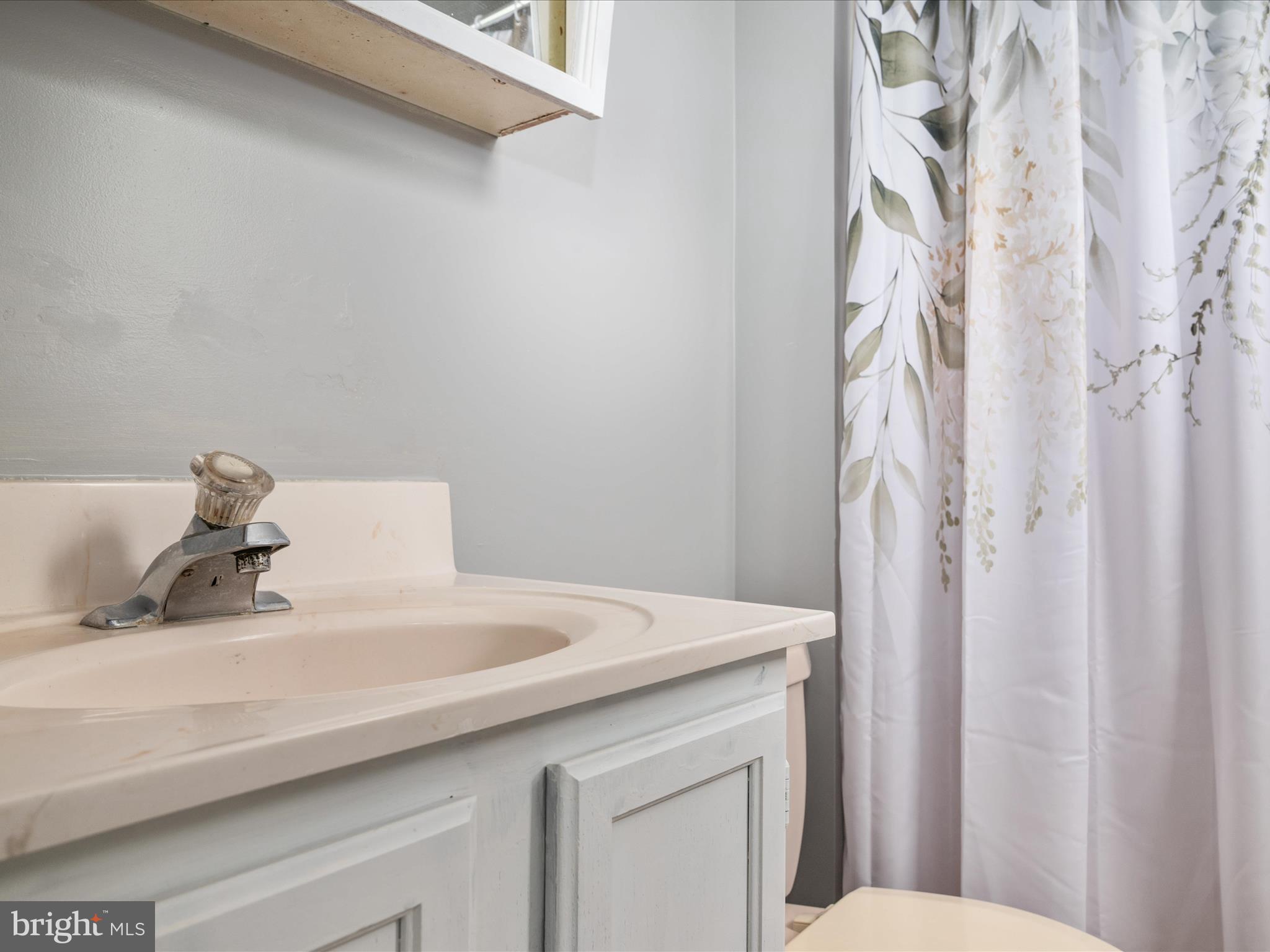 KENT ISLAND ESTATES - Residential