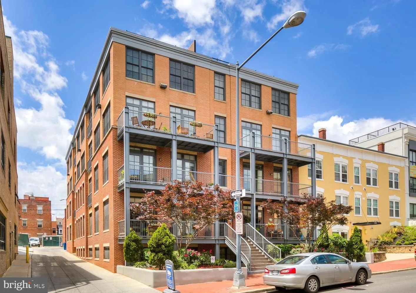 2412 17th Street NW Unit 203, Washington, DC 20009