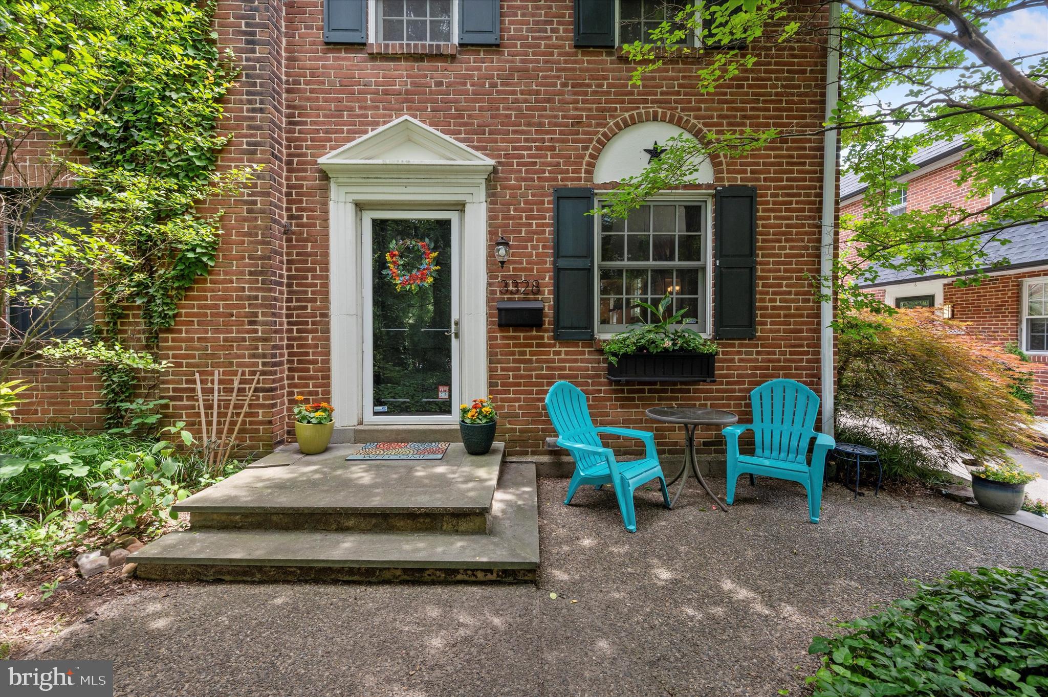 EAST FALLS - Residential