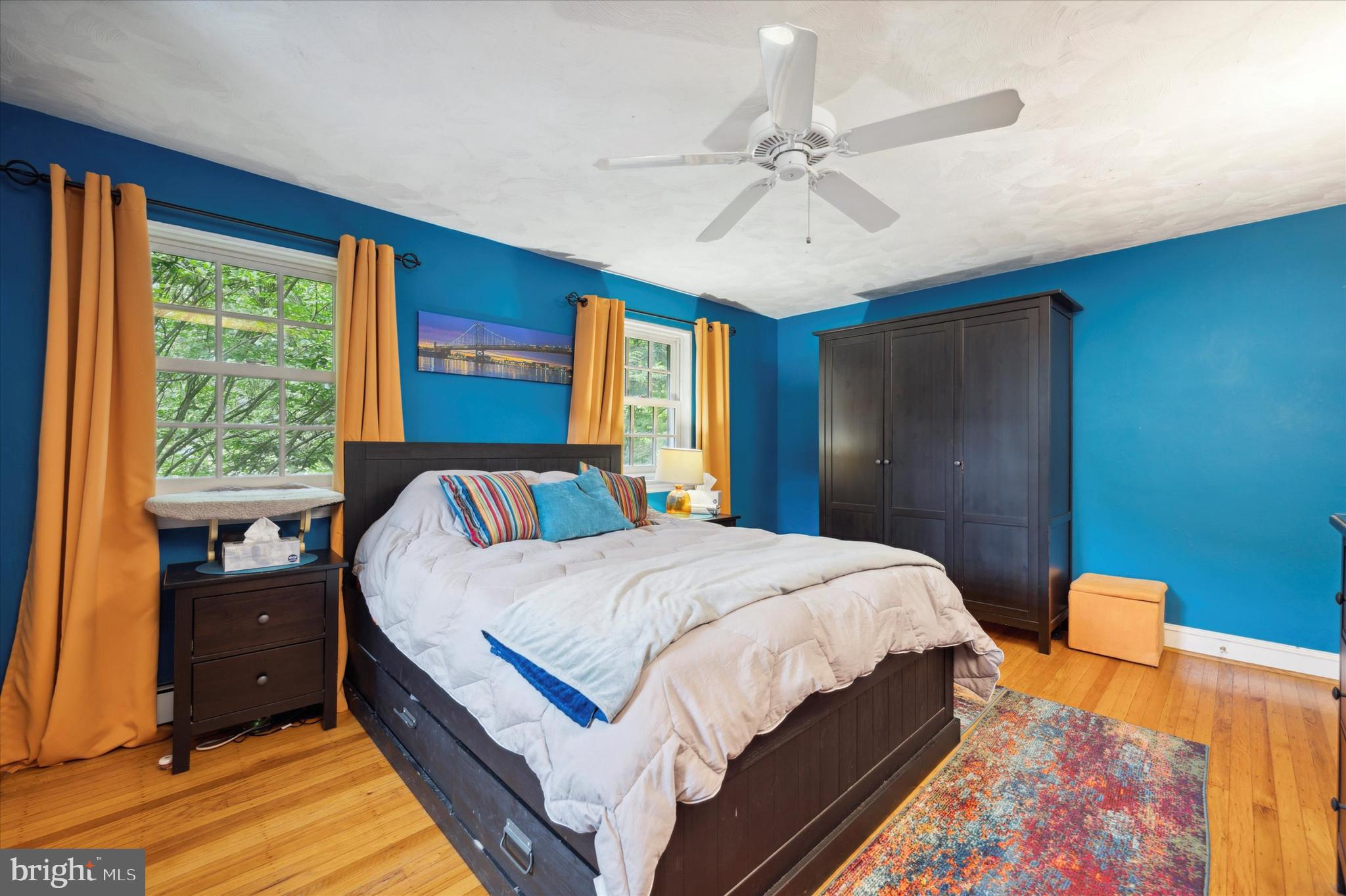 EAST FALLS - Residential