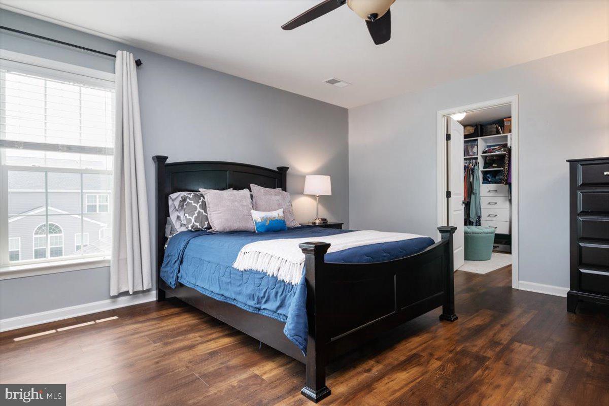 NORTH BROOK - Residential