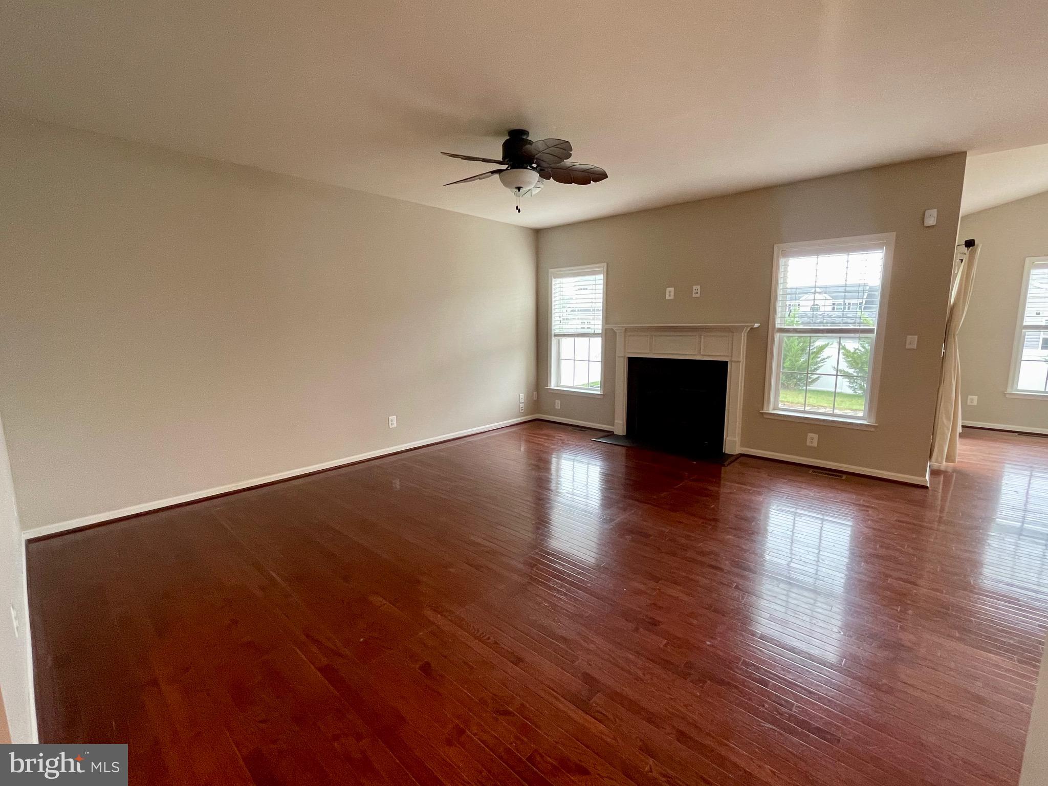 NORTH BROOK - Residential