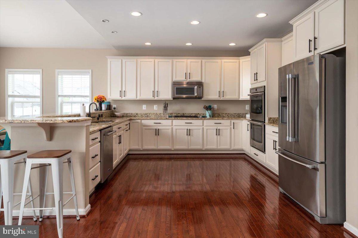 NORTH BROOK - Residential