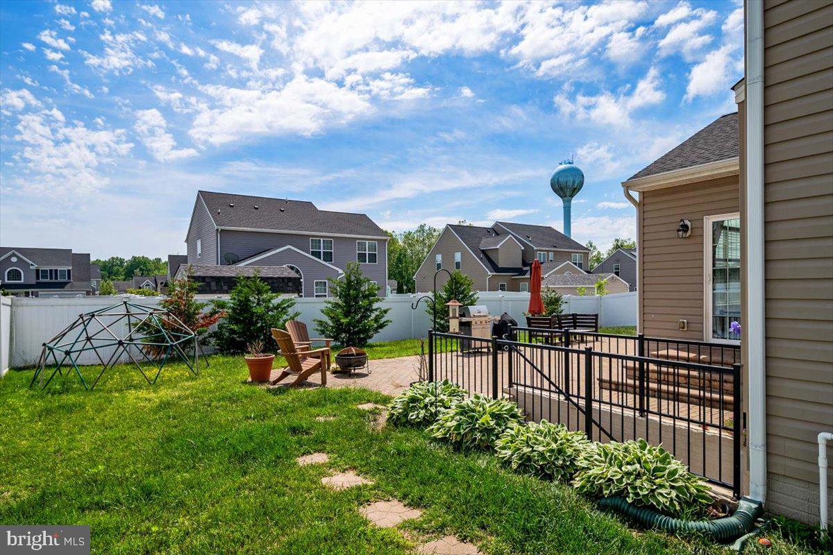 NORTH BROOK - Residential