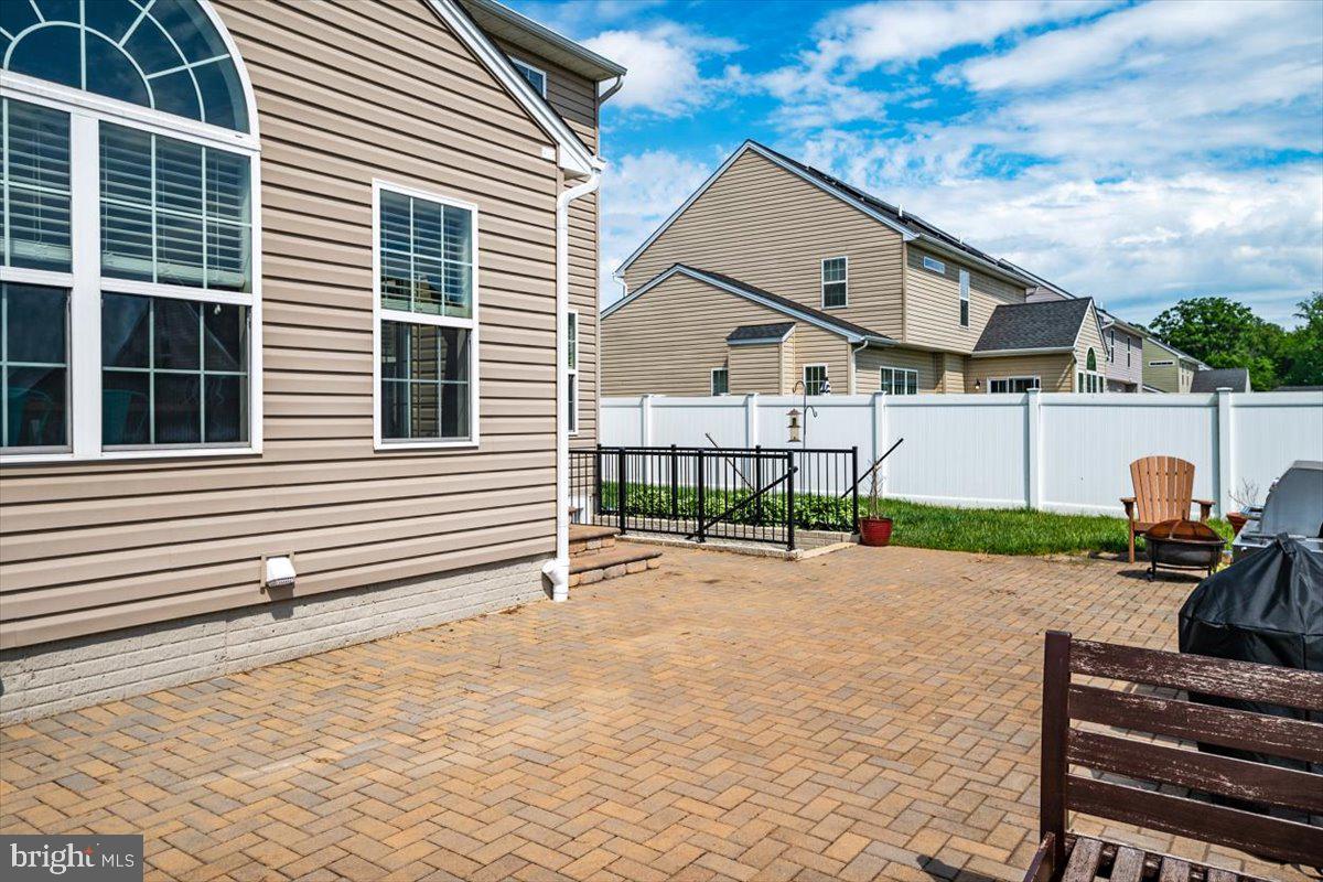 NORTH BROOK - Residential