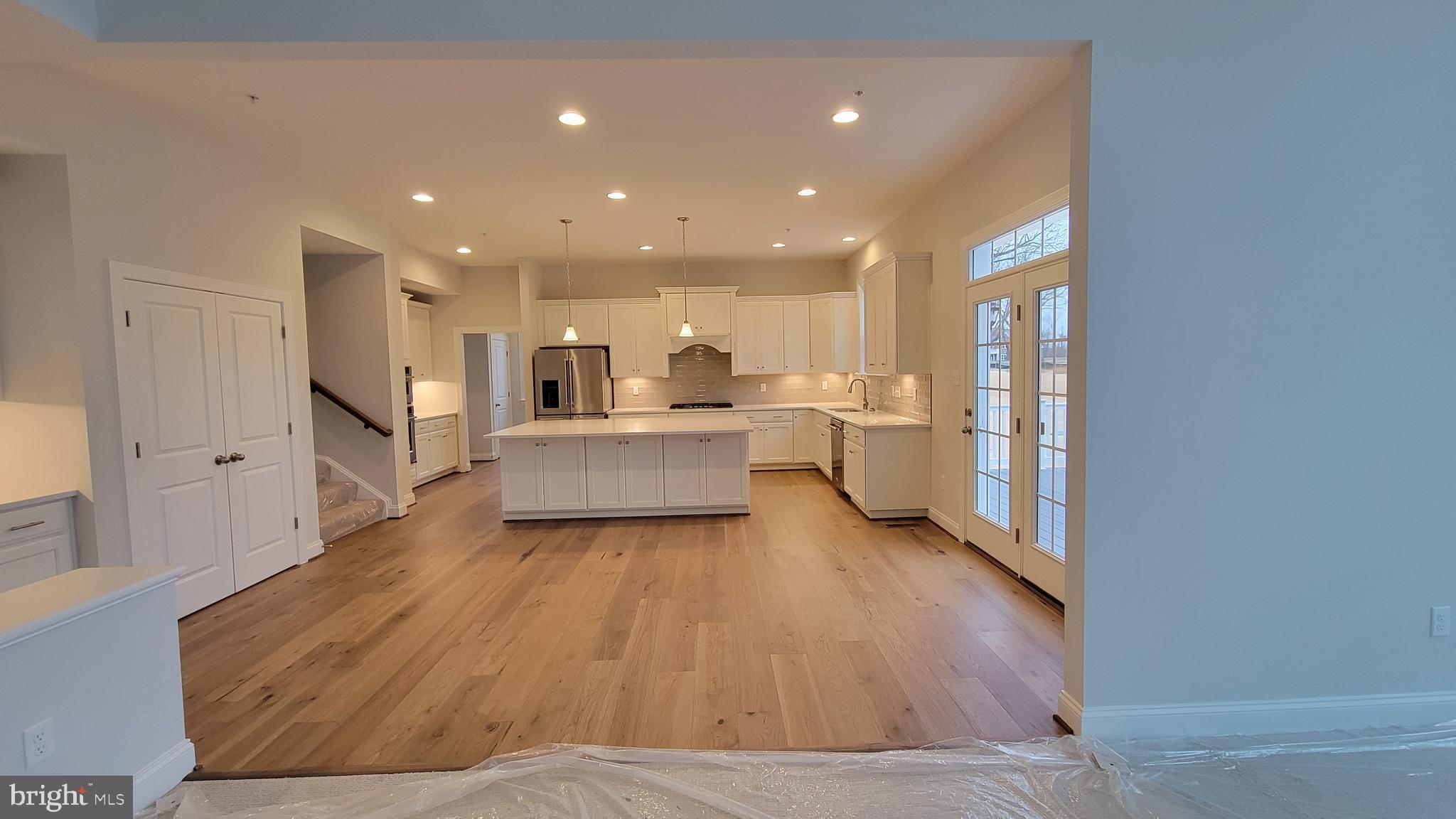 MCCANN ESTATES - Residential