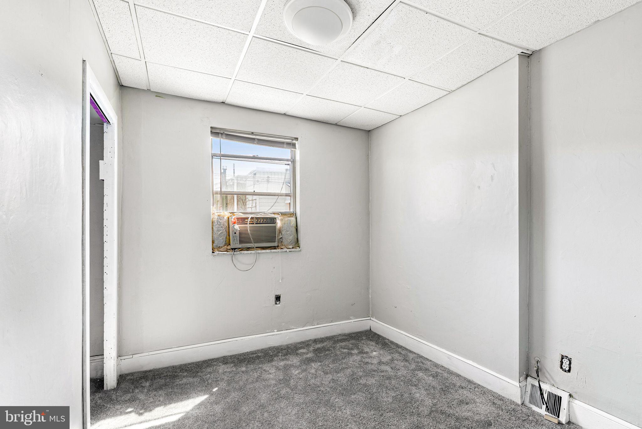 LOWER MOYAMENSING - Residential